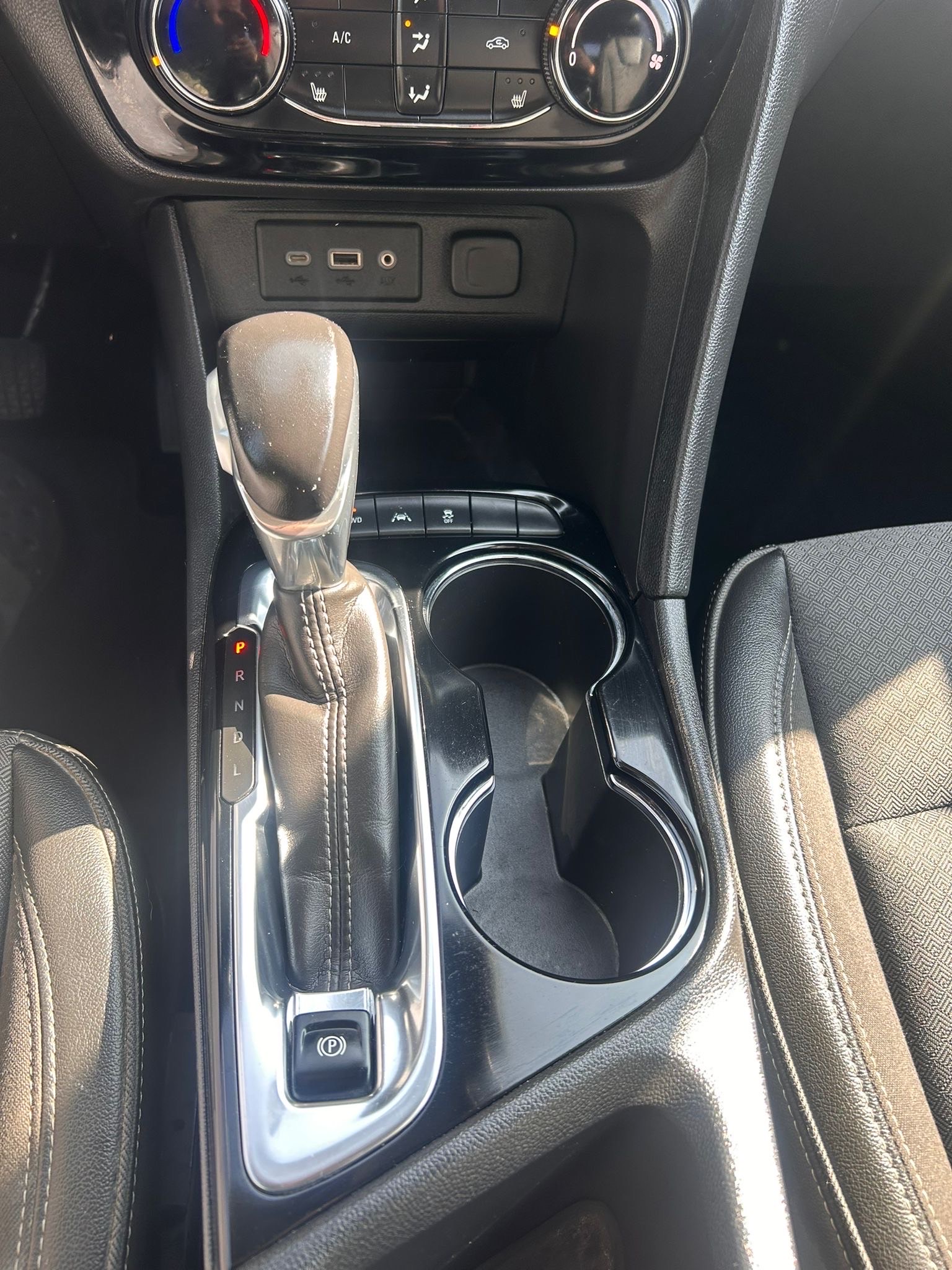 /cambridgemotors/2022-Buick-EncoreGX-9604740501721487.jpg