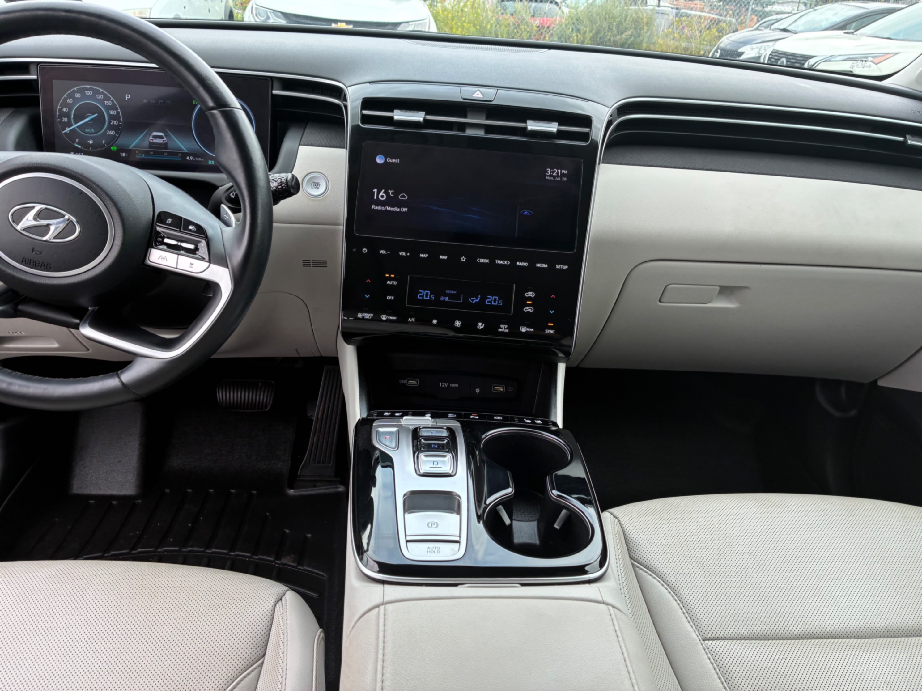 /cambridgemotors/2022-Hyundai-TucsonHybrid-749541521574498.jpg