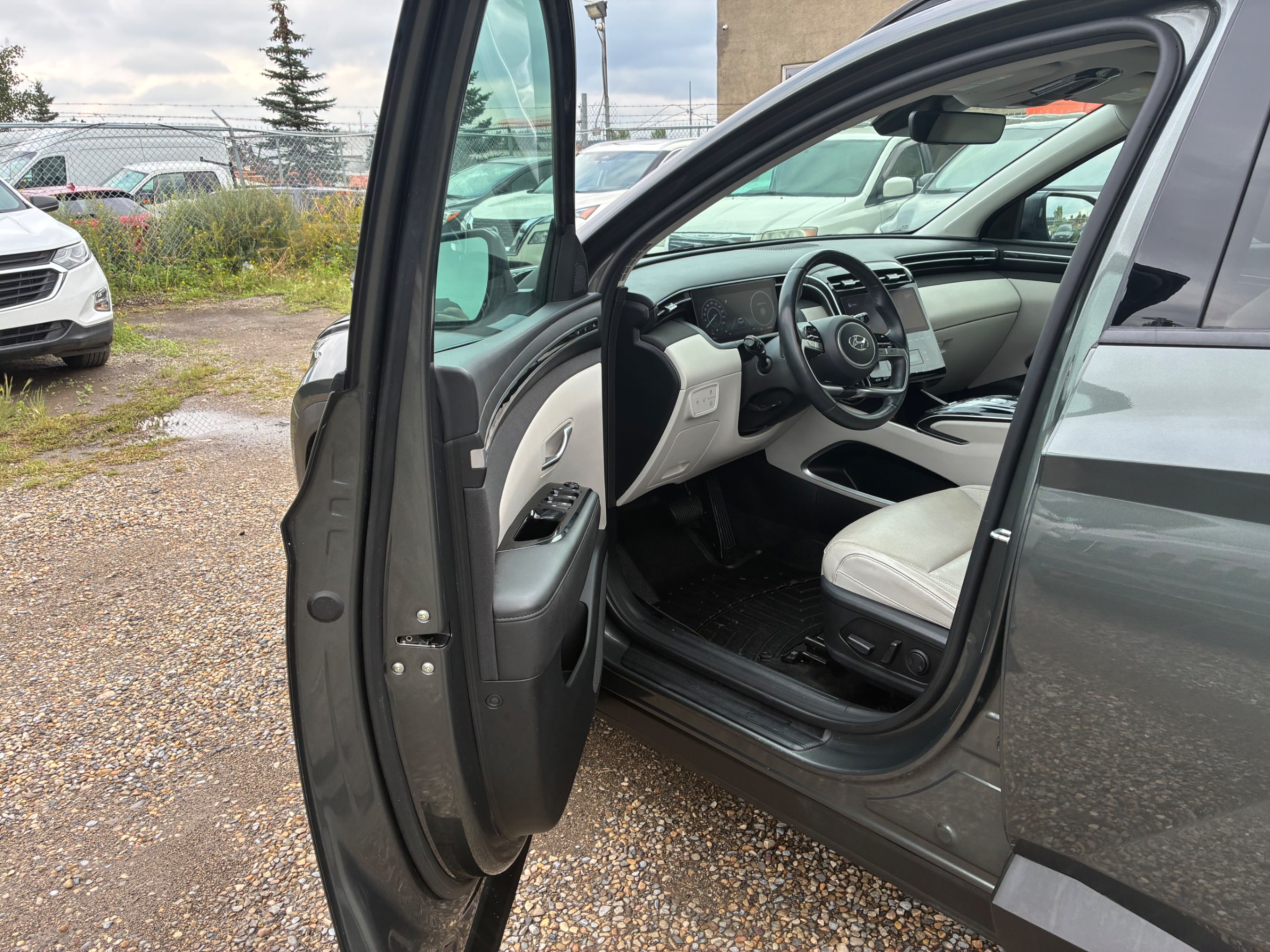 /cambridgemotors/2022-Hyundai-TucsonHybrid-8172110398520149.jpg