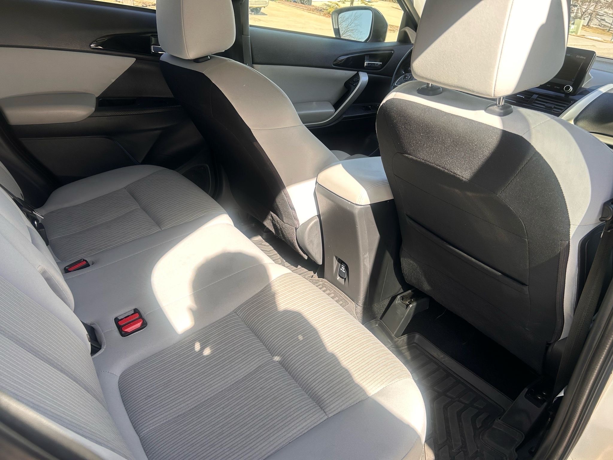 /cambridgemotors/2022-Mitsubishi-EclipseCross-6986616246585313.jpg