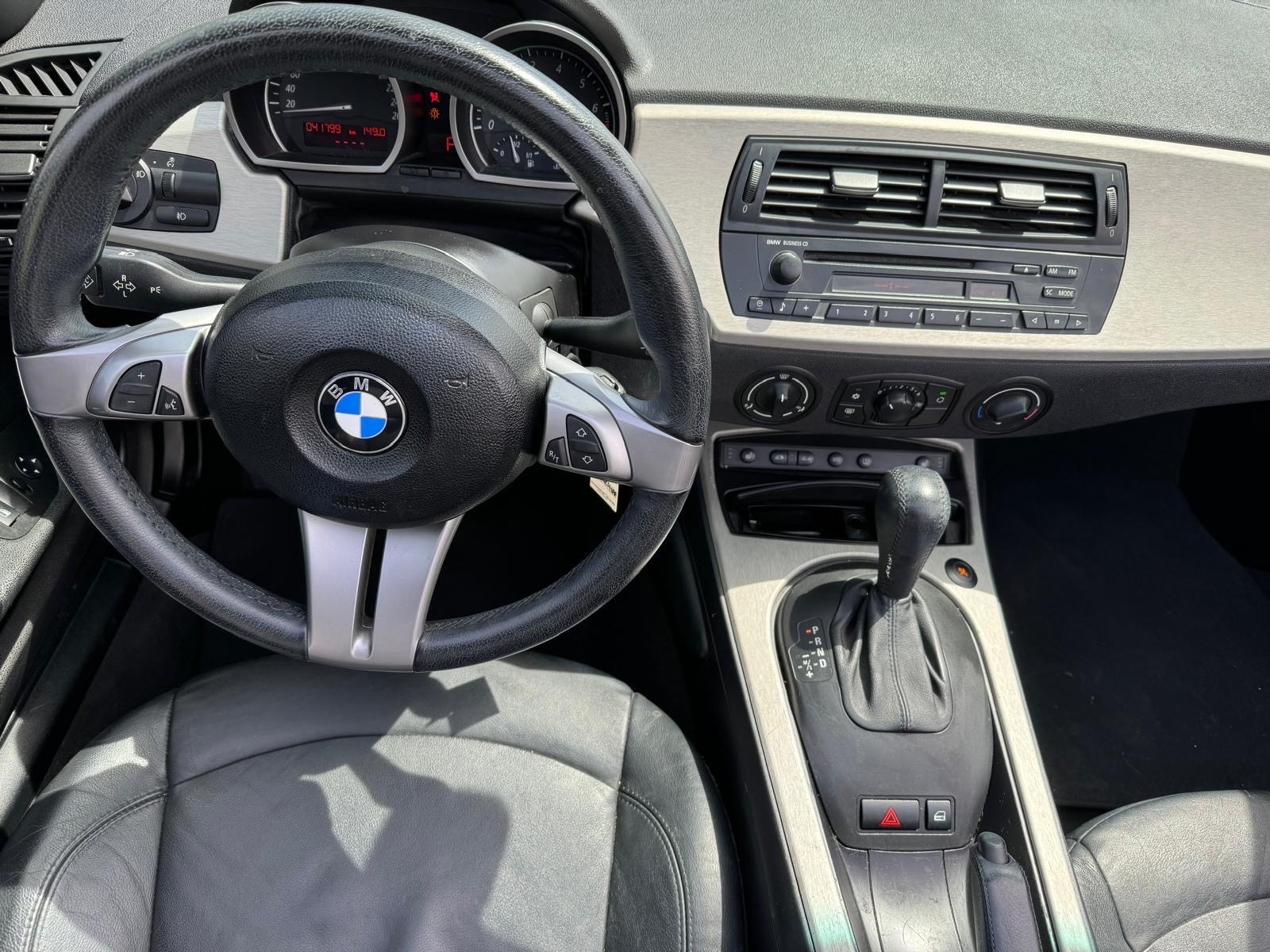 /canadacars/2005-BMW-Z4-969368805864945.jpg