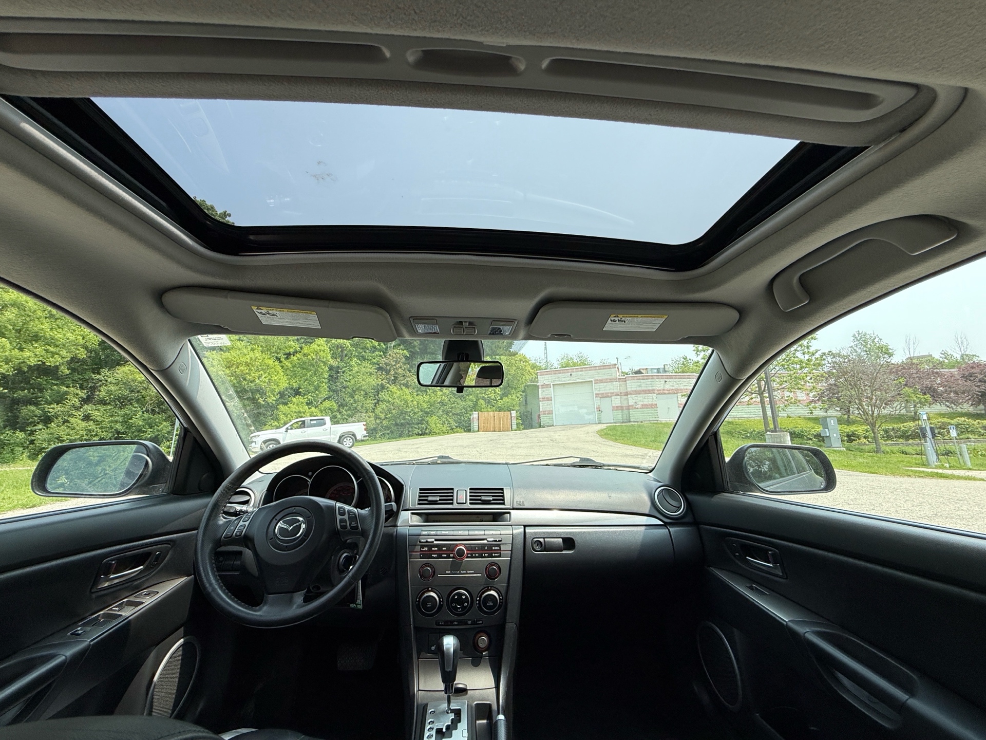 /canadacars/2007-Mazda-Mazda3-7130011321876606.jpg