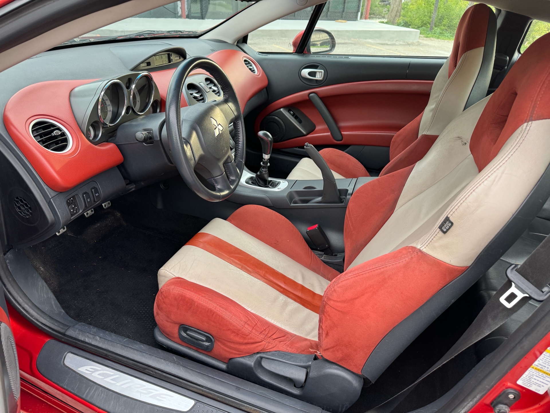 /canadacars/2008-Mitsubishi-Eclipse-5158515831220563.jpg