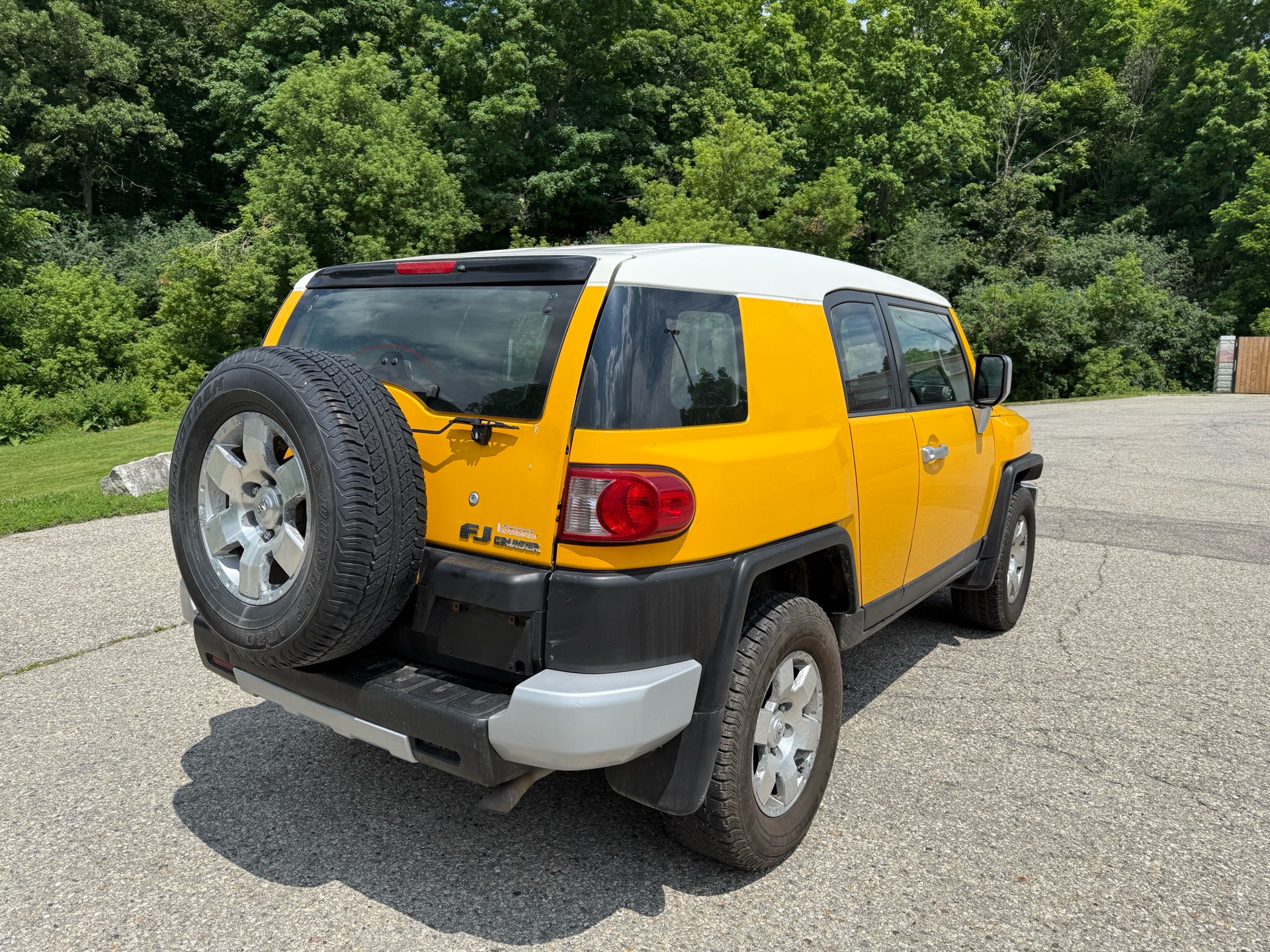/canadacars/2008-Toyota-FJCruiser-08910418257249253.jpg