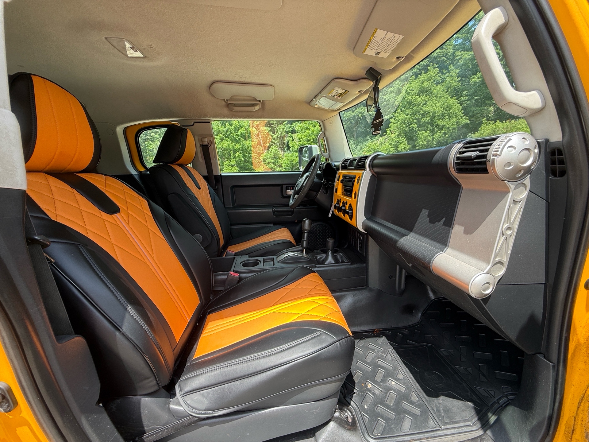 /canadacars/2008-Toyota-FJCruiser-8381165520341998.jpg