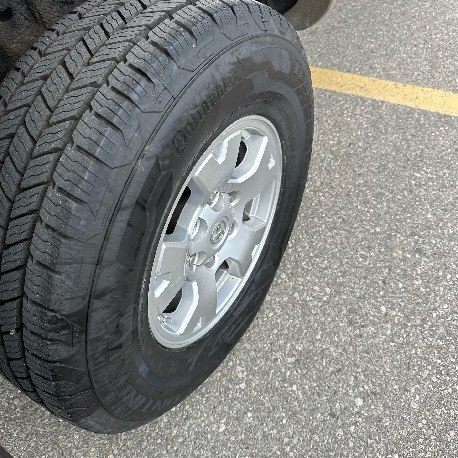 /canadacars/2008-Toyota-Tacoma-2074439088994109.jpg