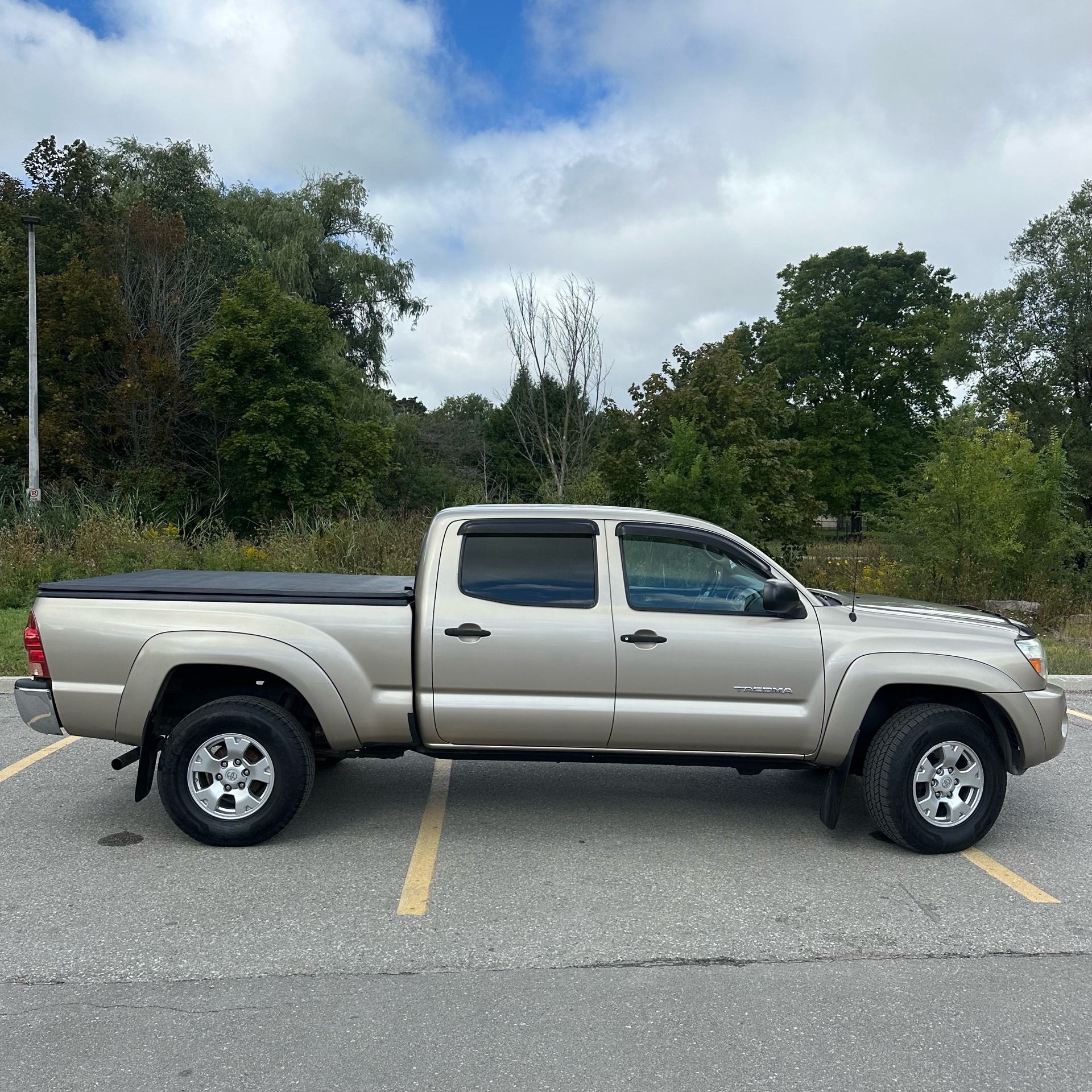 /canadacars/2008-Toyota-Tacoma-4170390749600037.jpg
