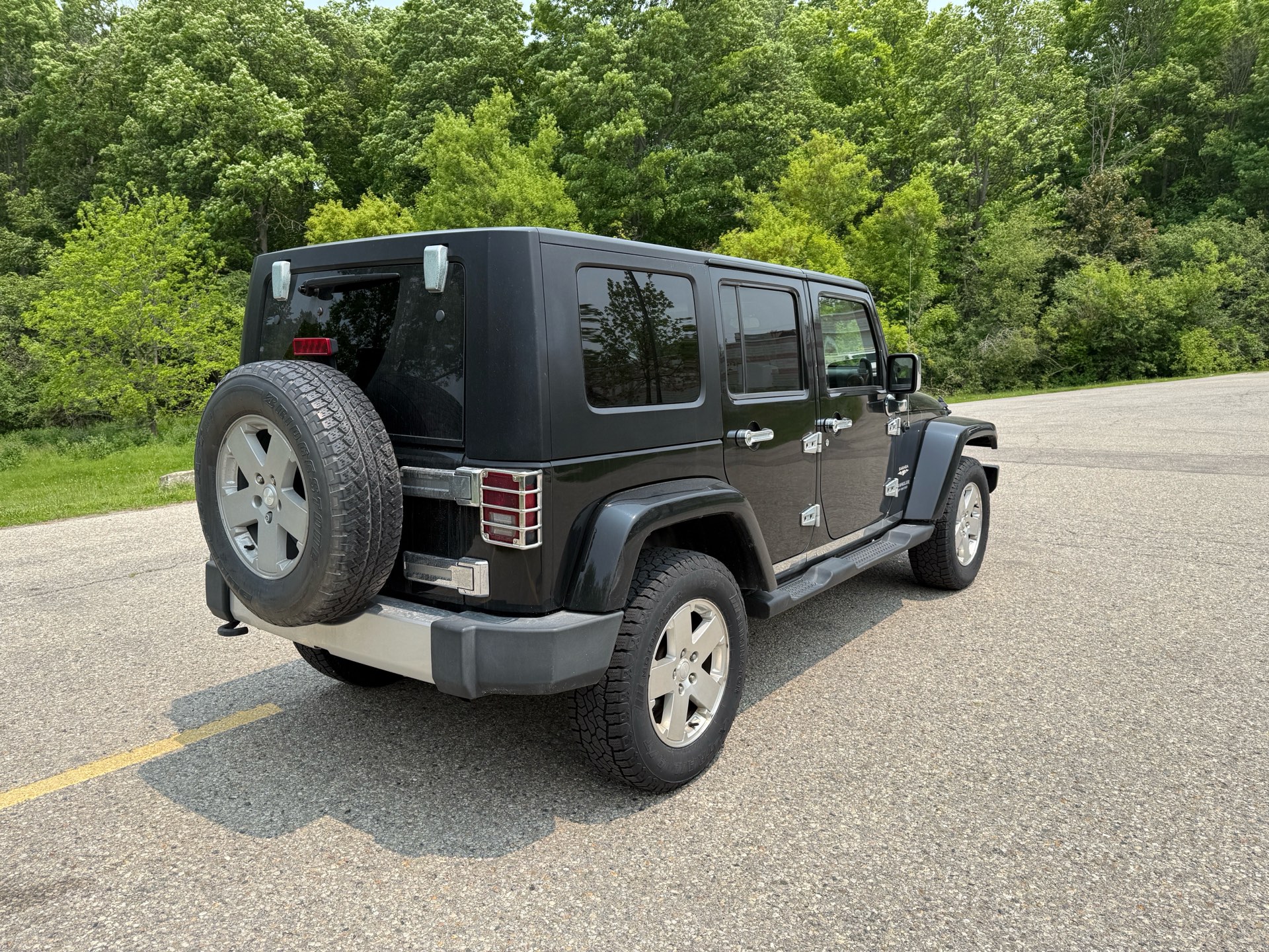 /canadacars/2009-Jeep-WranglerUnlimited-8258619690970979.jpg