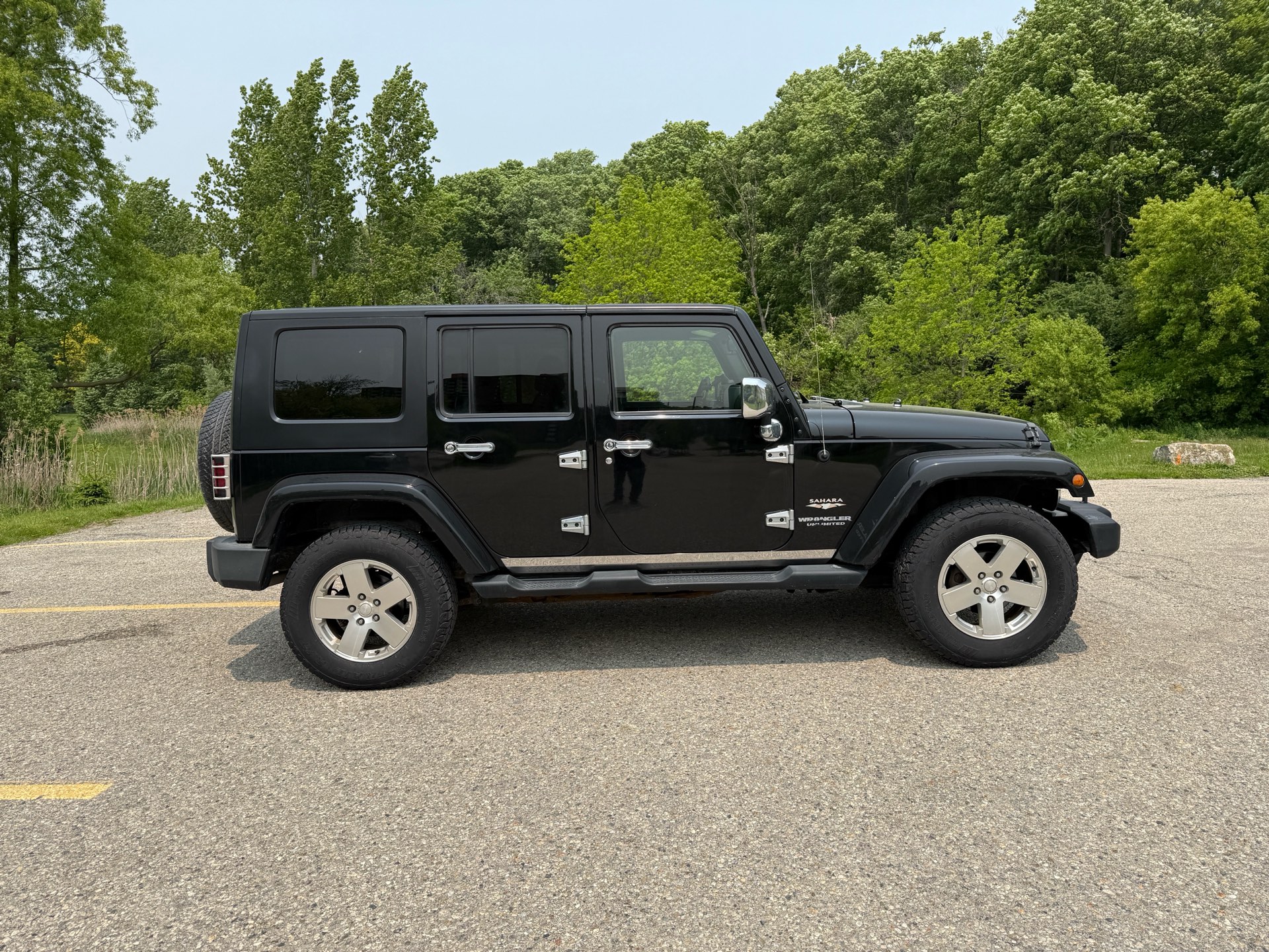 /canadacars/2009-Jeep-WranglerUnlimited-8568778675692605.jpg