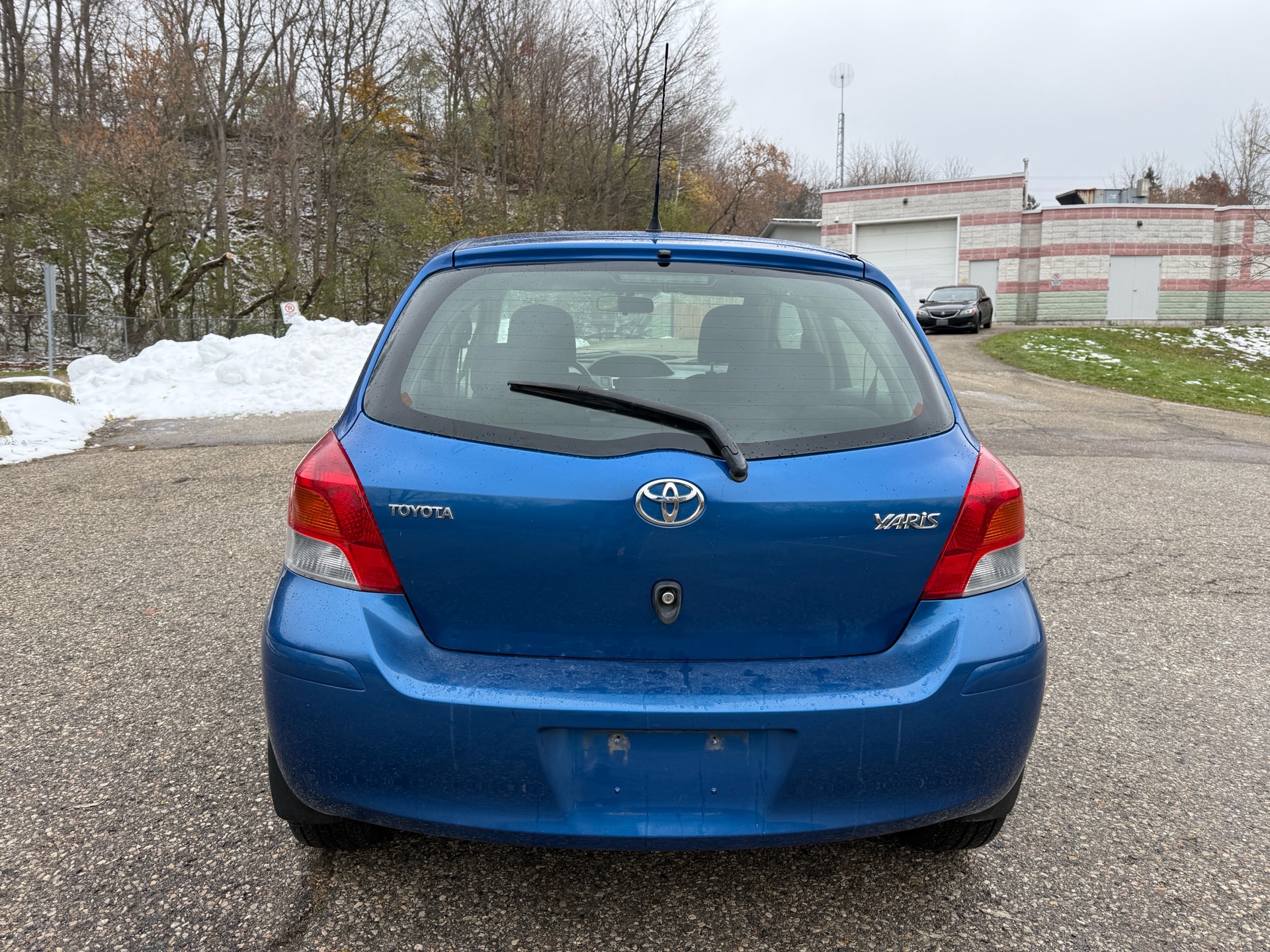 /canadacars/2009-Toyota-Yaris-21558200890040213.jpg