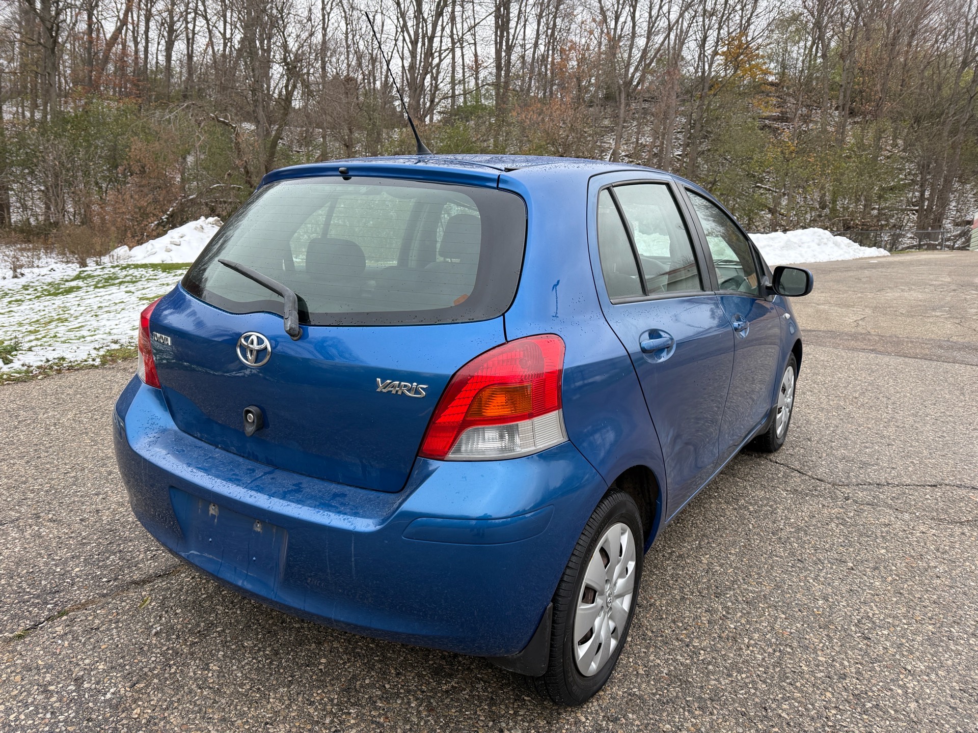 /canadacars/2009-Toyota-Yaris-7961437246378069.jpg