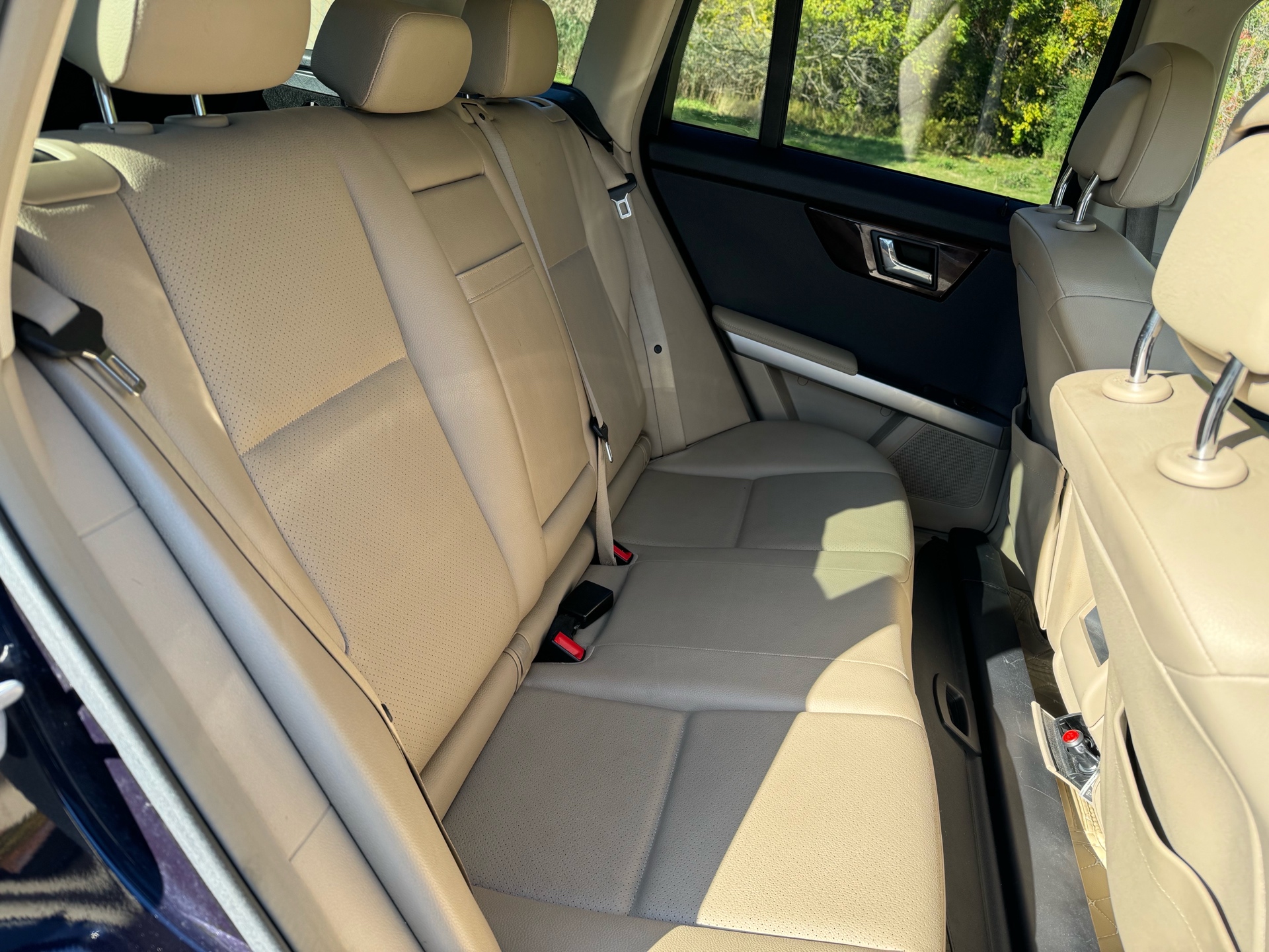/canadacars/2010-Mercedes-Benz-GLK-Class-005553623857230461.jpg