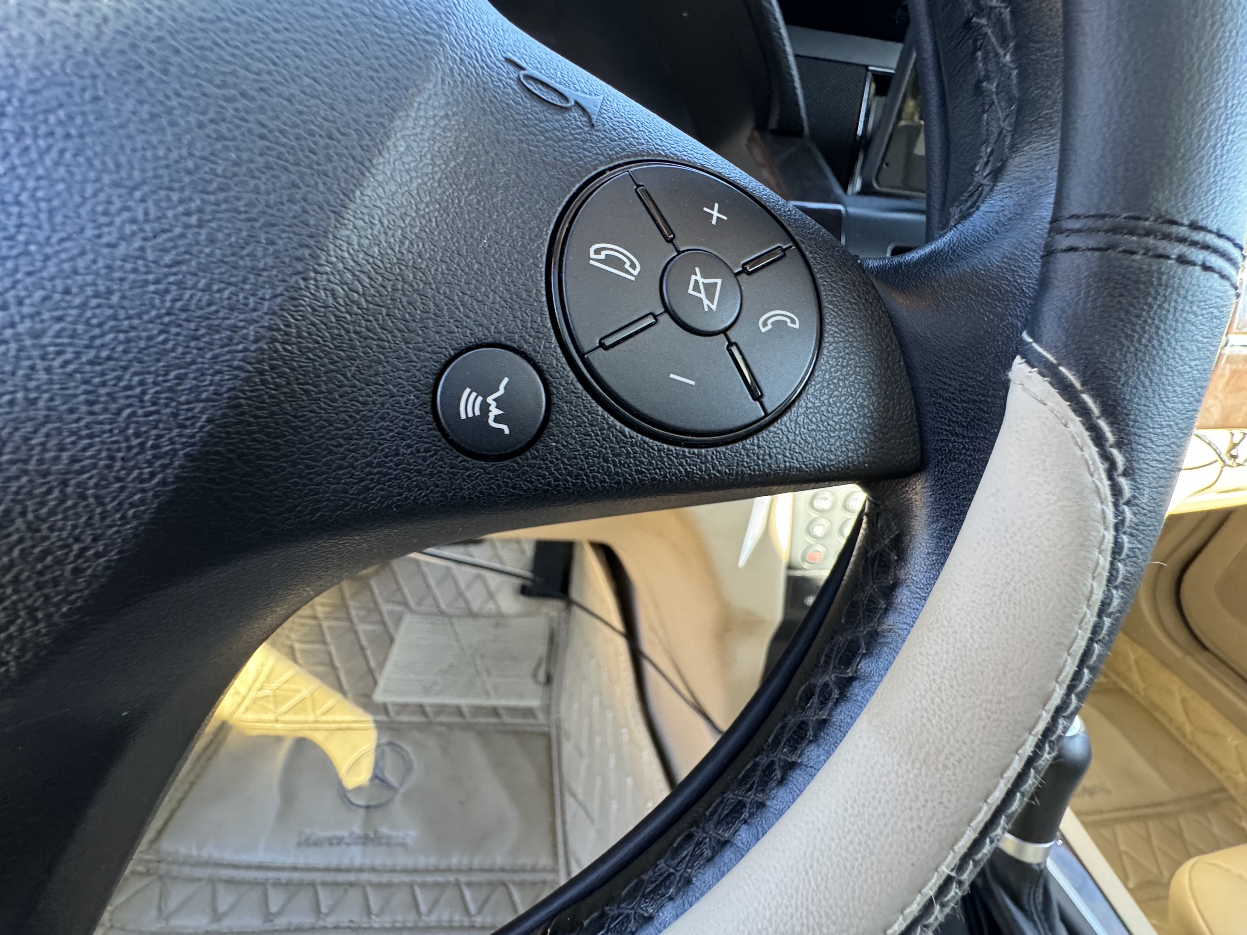 /canadacars/2010-Mercedes-Benz-GLK-Class-32417060922498786.jpg