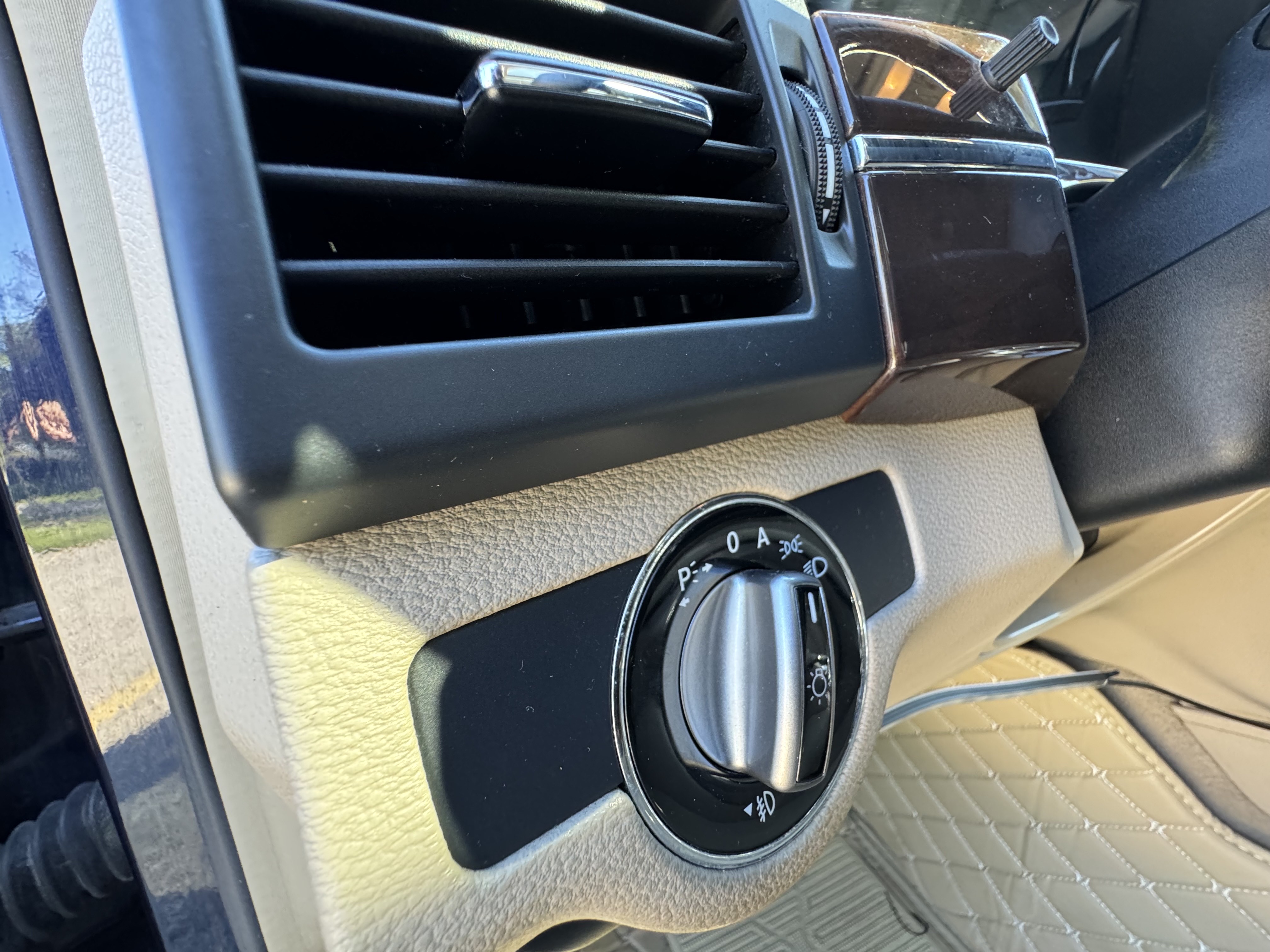 /canadacars/2010-Mercedes-Benz-GLK-Class-6681412163924971.jpg