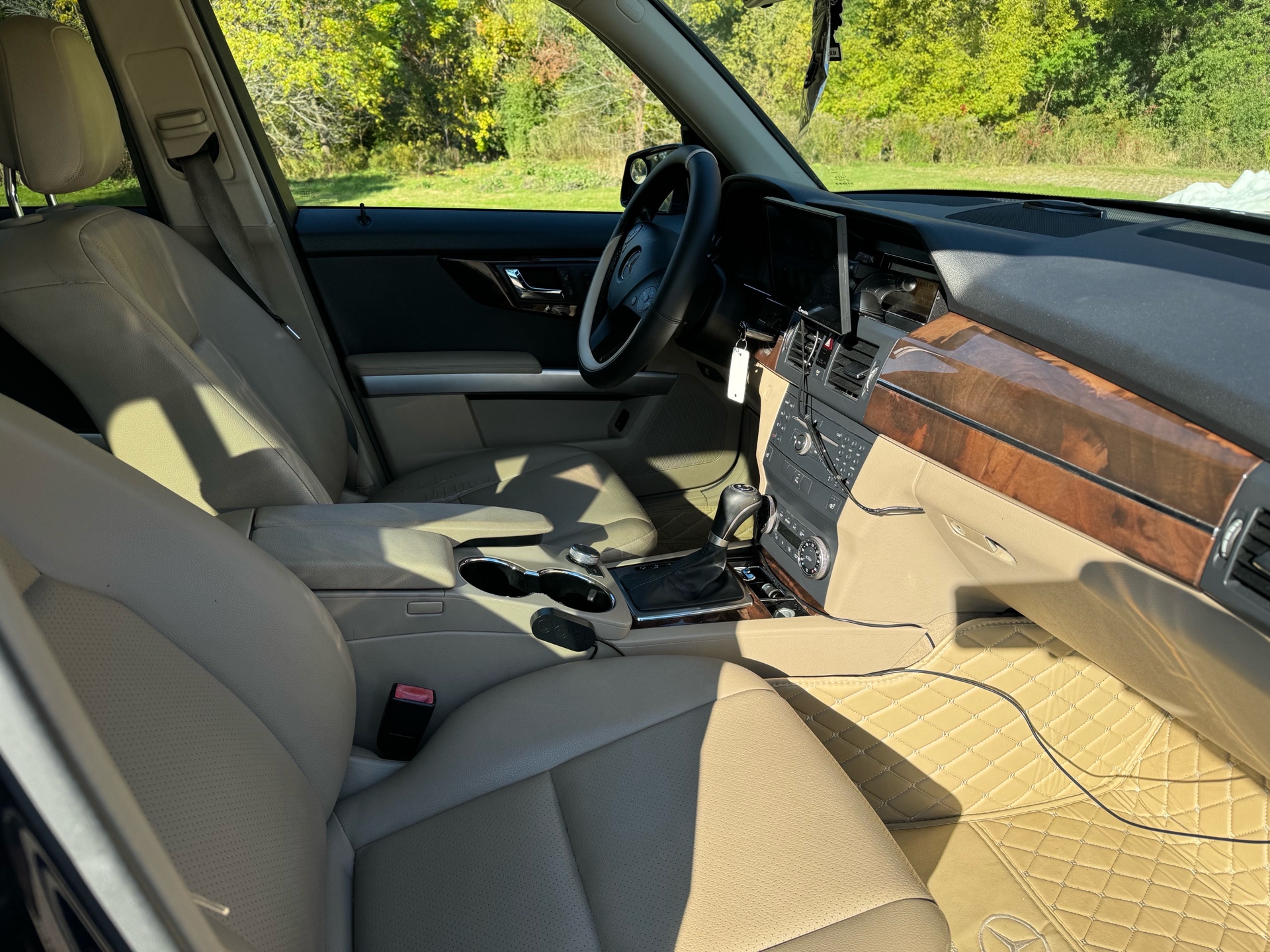 /canadacars/2010-Mercedes-Benz-GLK-Class-7883126498119879.jpg