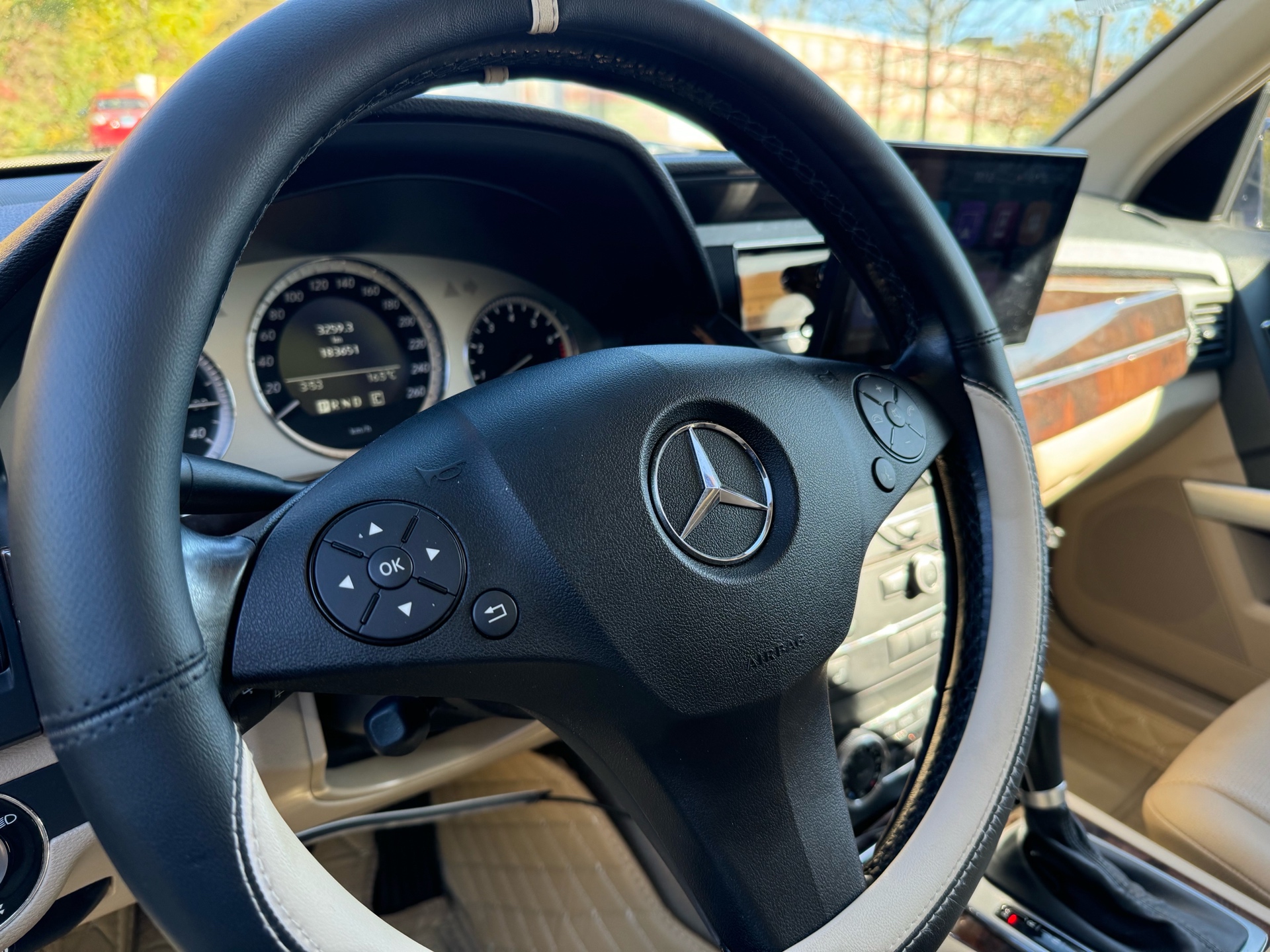 /canadacars/2010-Mercedes-Benz-GLK-Class-831336984746305.jpg