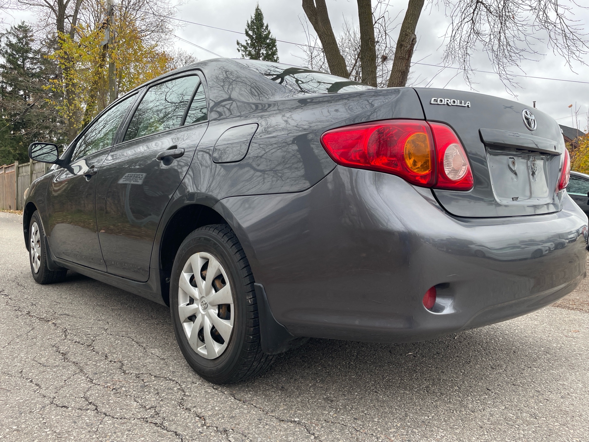 /canadacars/2010-Toyota-Corolla-5350994065623107.jpg