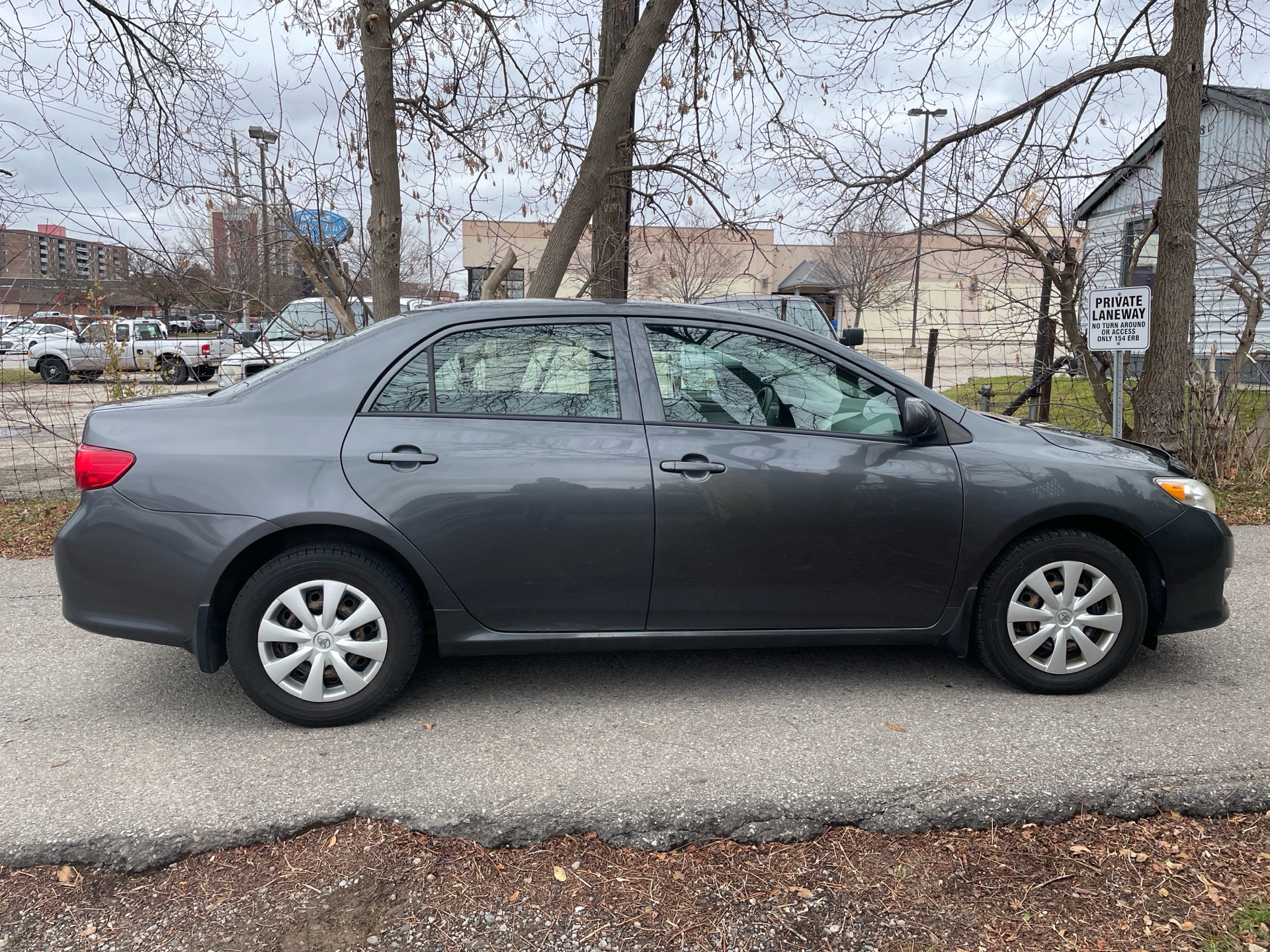 /canadacars/2010-Toyota-Corolla-9060358931478947.jpg