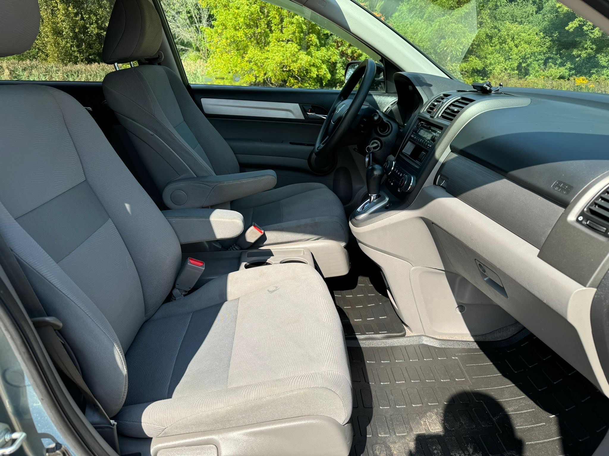 /canadacars/2011-Honda-CR-V-8122054545657575.jpg