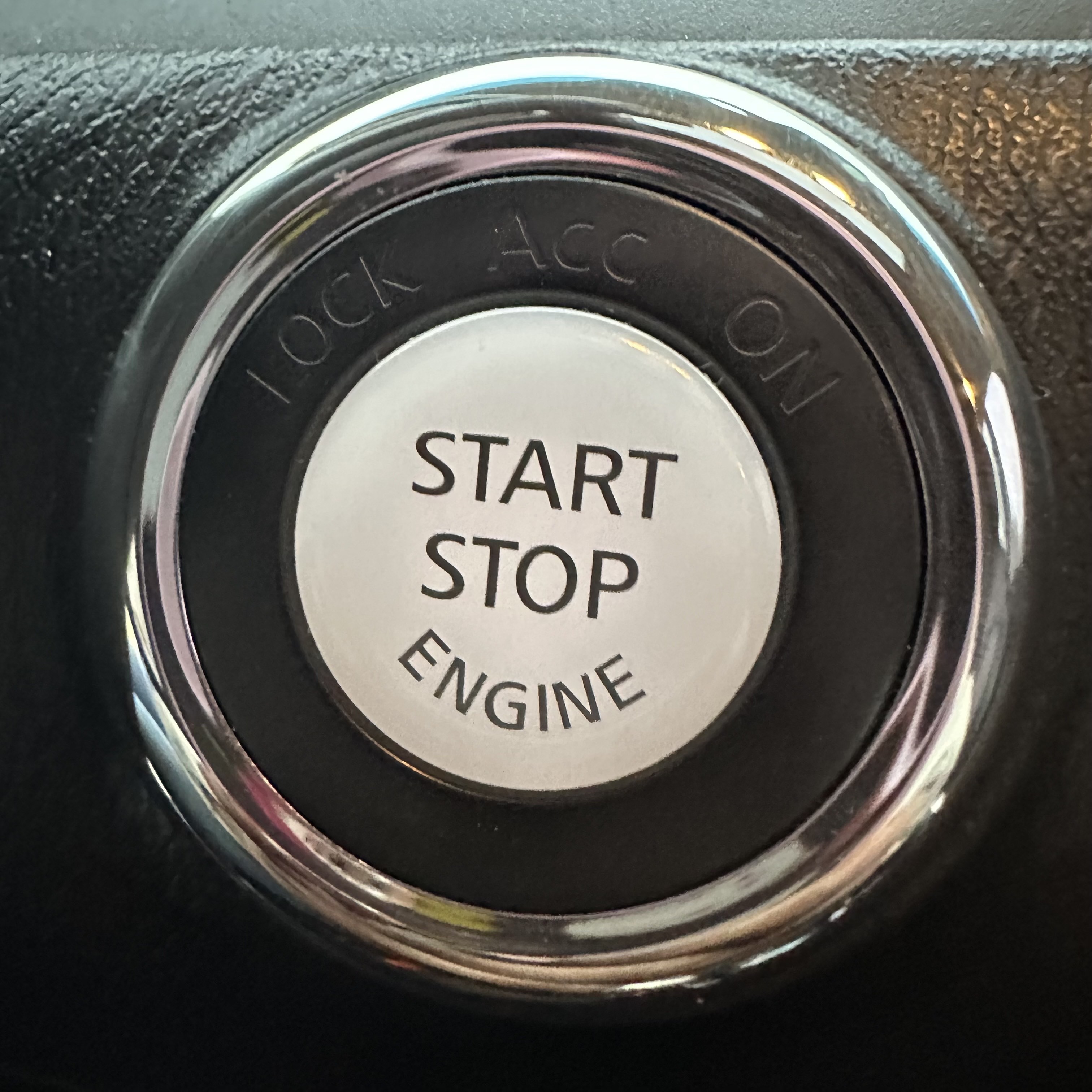 /canadacars/2011-INFINITI-QX56-21999941620184948.jpg