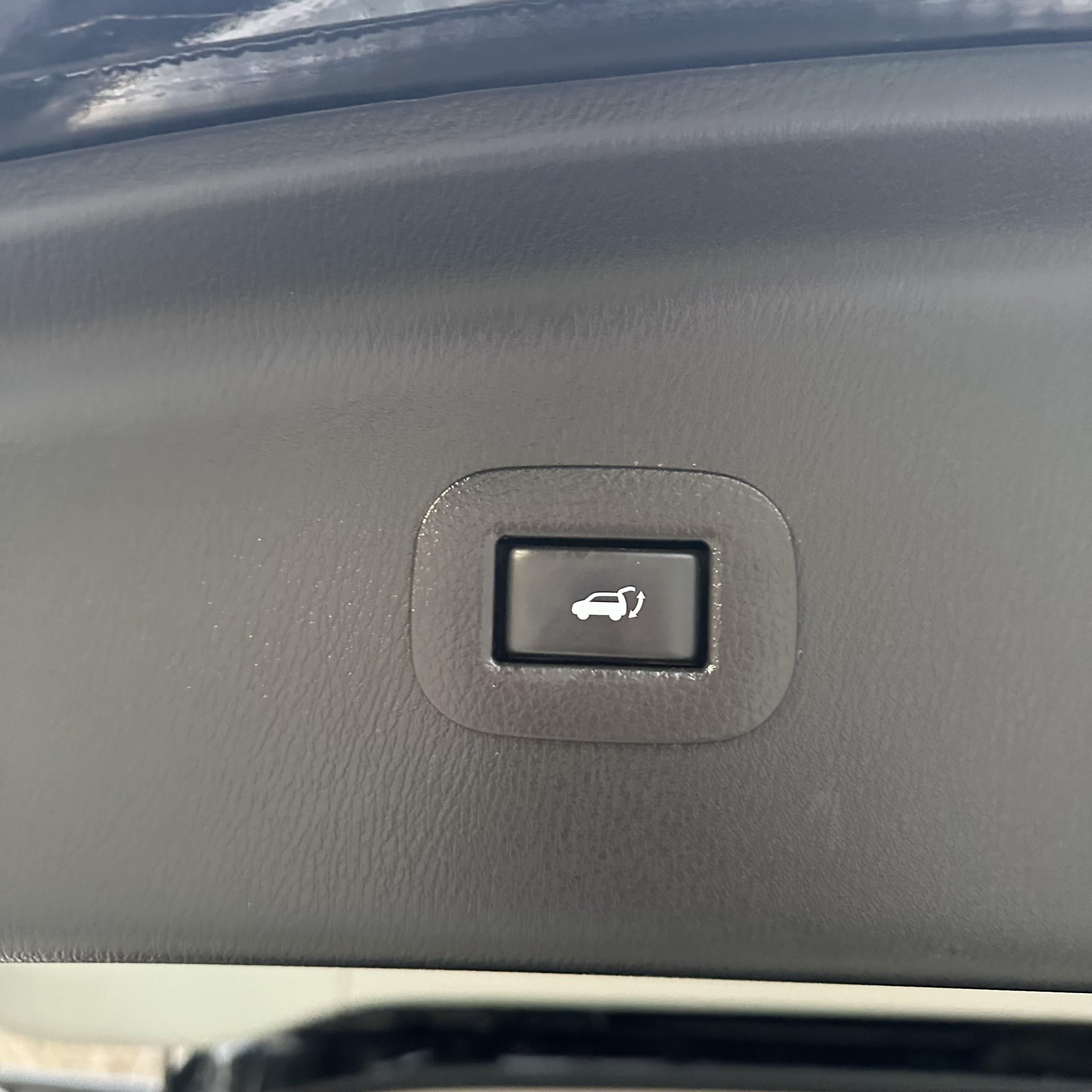 /canadacars/2011-INFINITI-QX56-25207316910862265.jpg