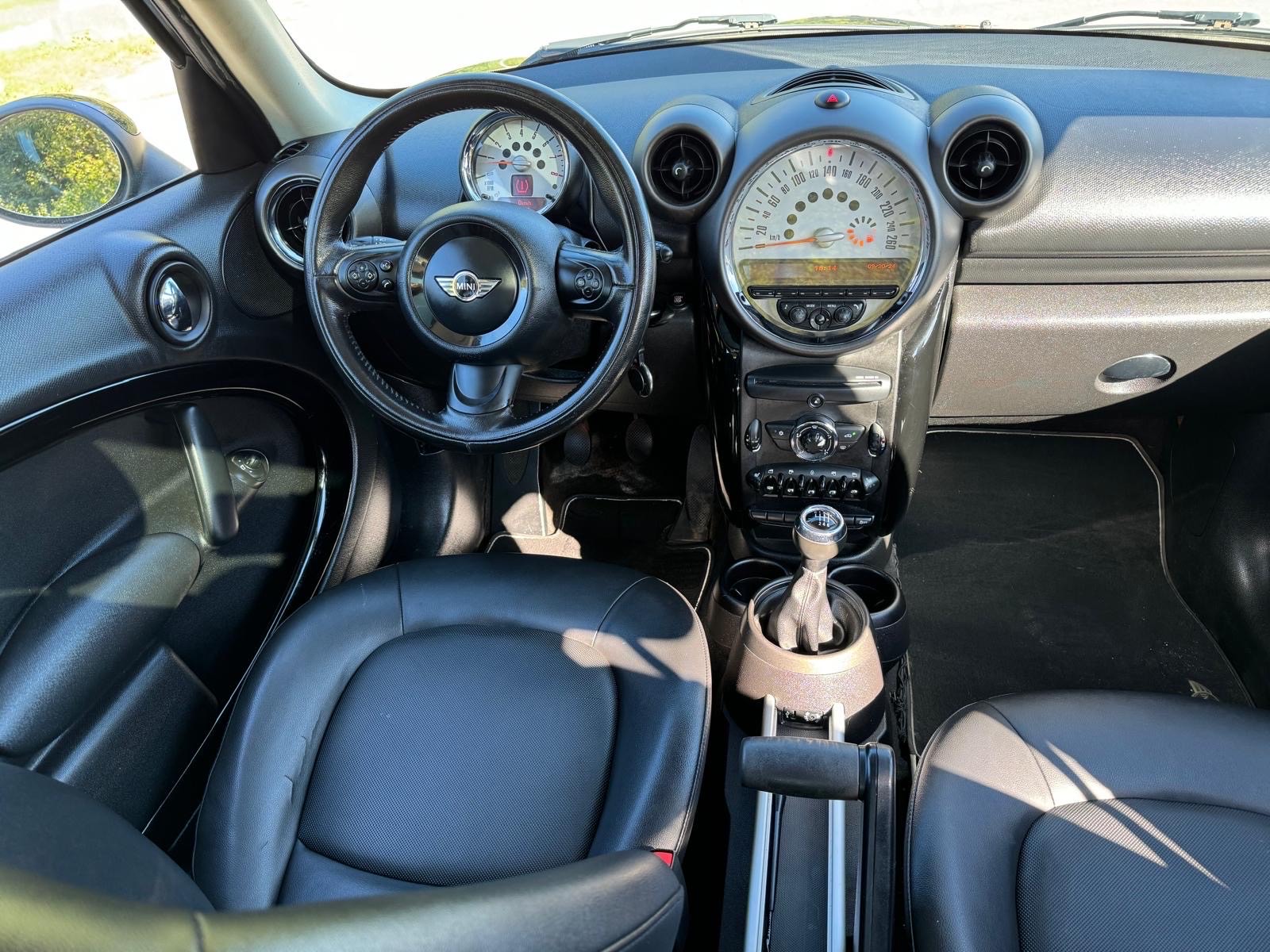 /canadacars/2011-MINI-CooperCountryman-7612924811155102.jpg