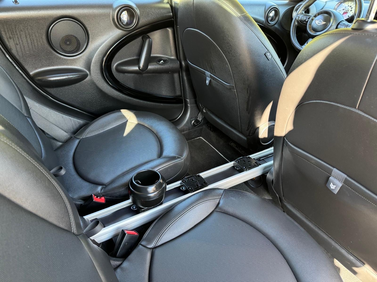 /canadacars/2011-MINI-CooperCountryman-9848602488599292.jpg