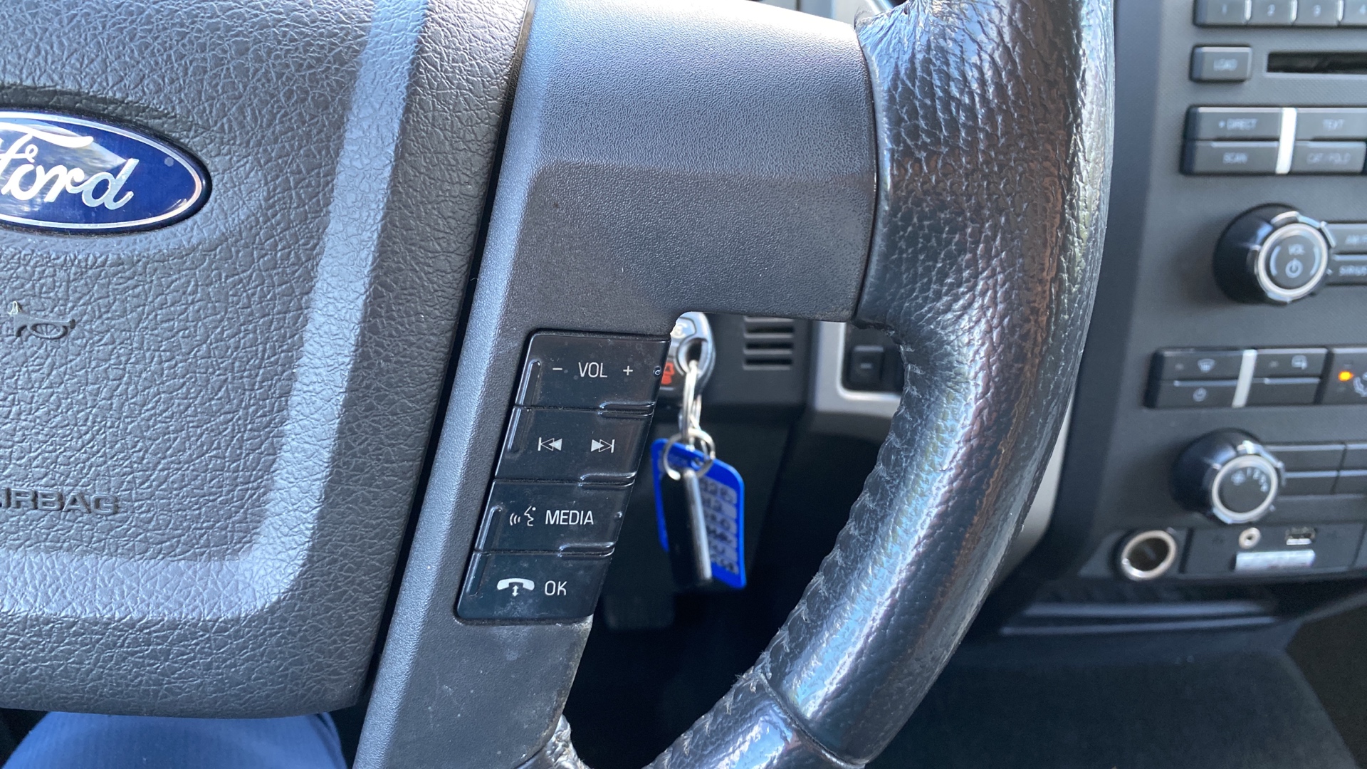 /canadacars/2012-Ford-F-150-45946269676273843.jpg