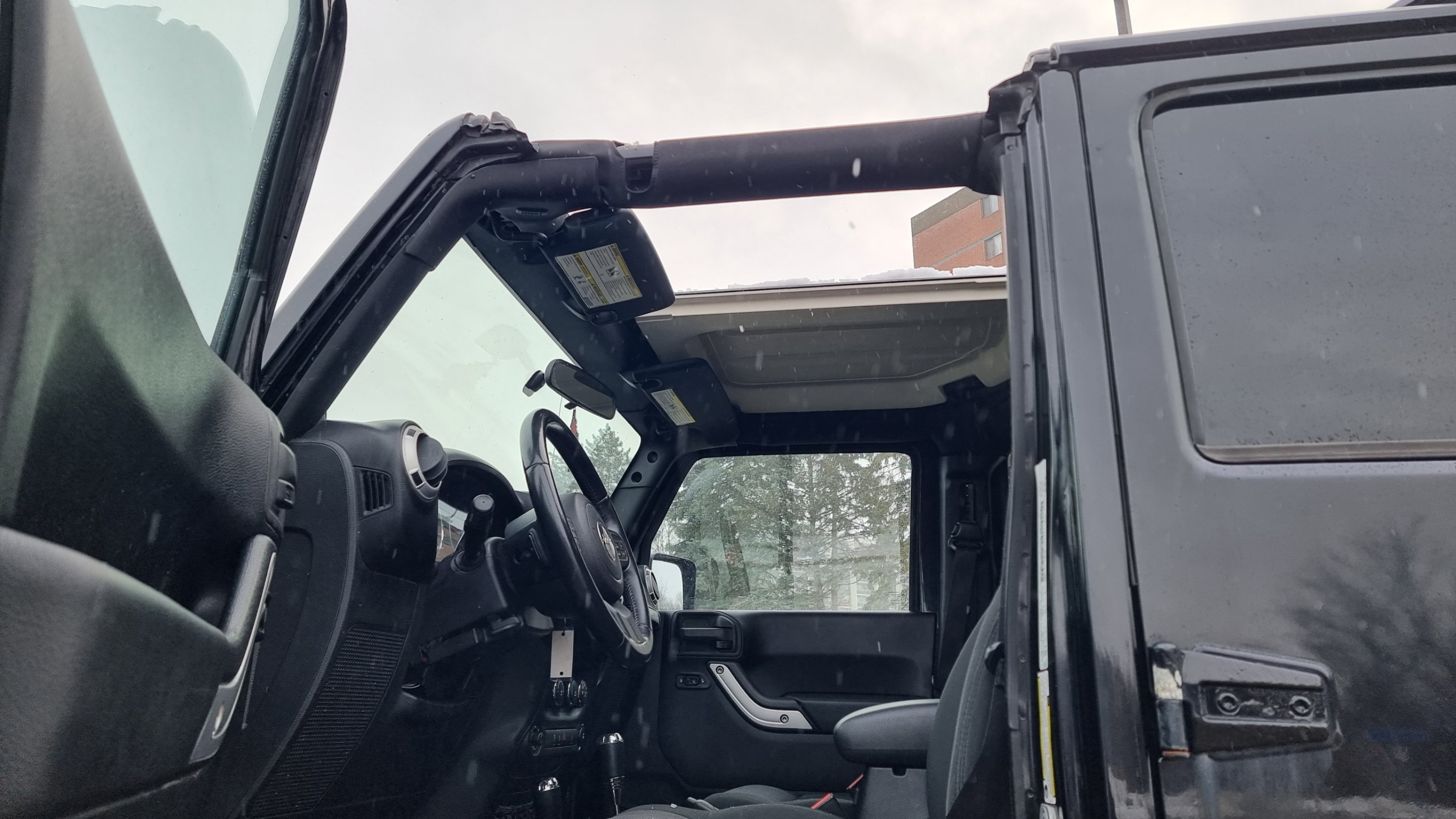 /canadacars/2012-Jeep-WranglerUnlimited-28537163032204527.jpg