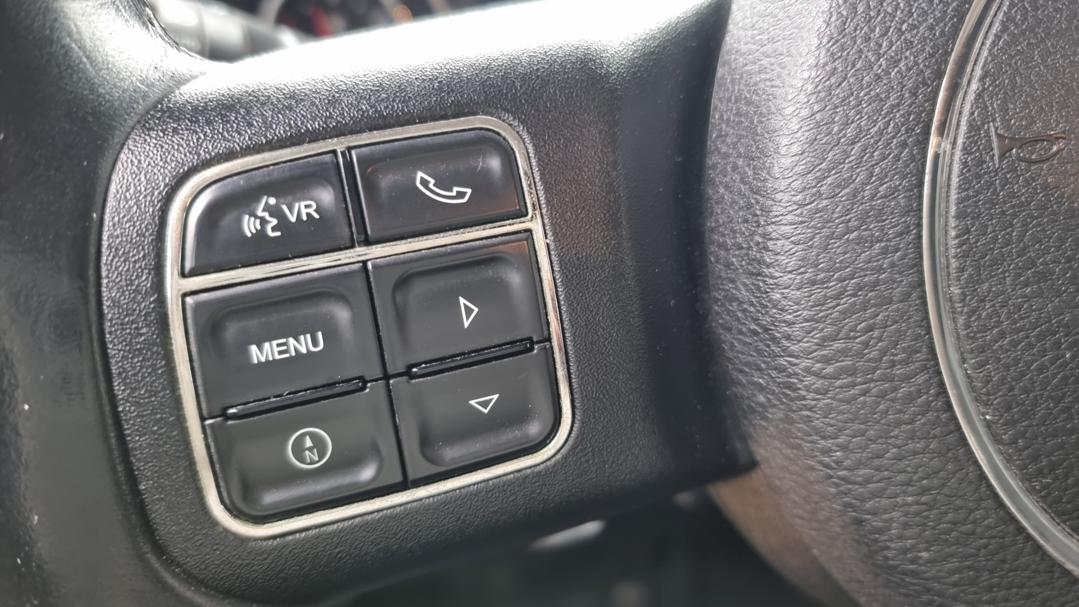 /canadacars/2012-Jeep-WranglerUnlimited-8868247390193045.jpg