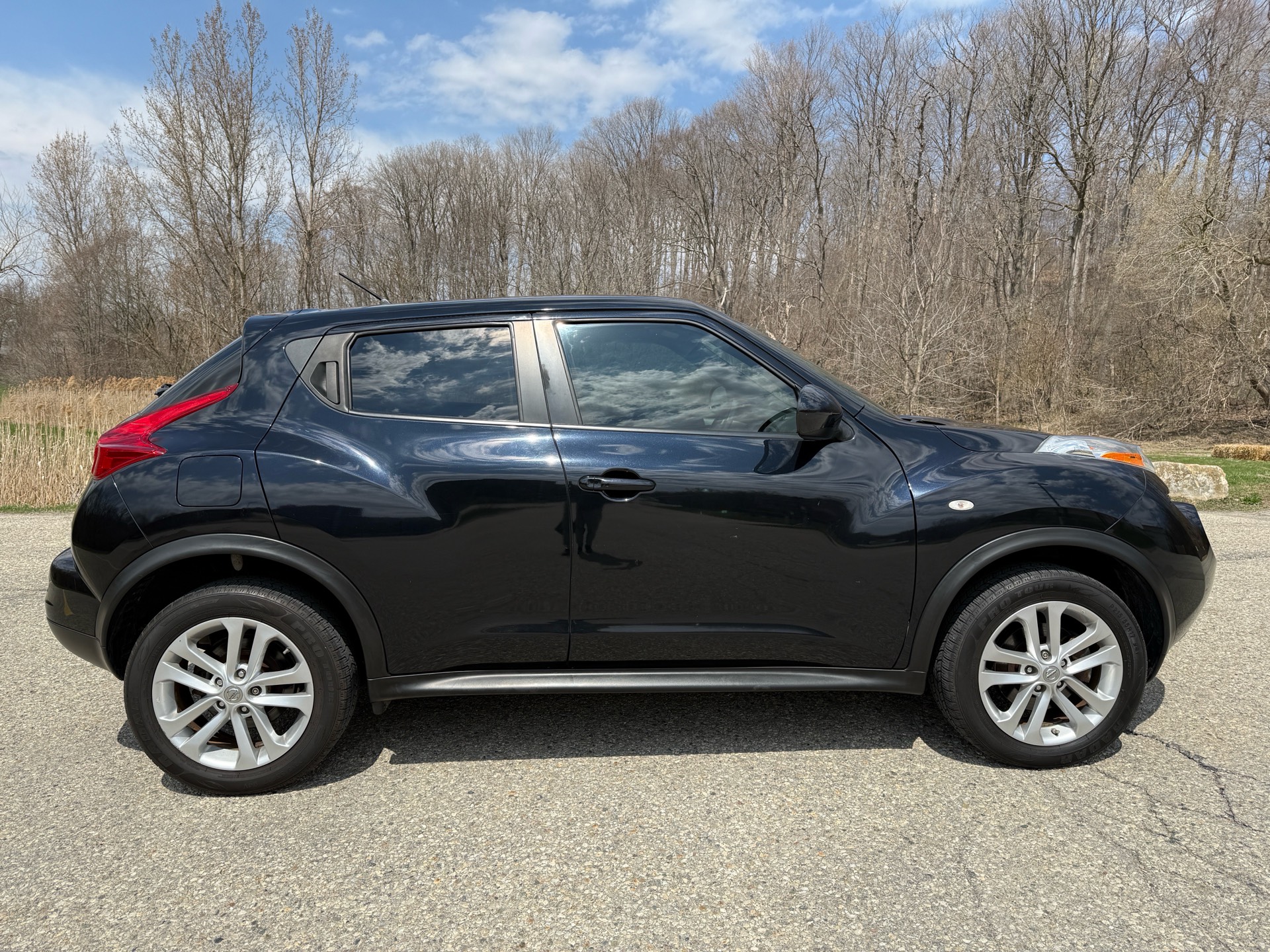 /canadacars/2012-Nissan-JUKE-4039419365253438.jpg