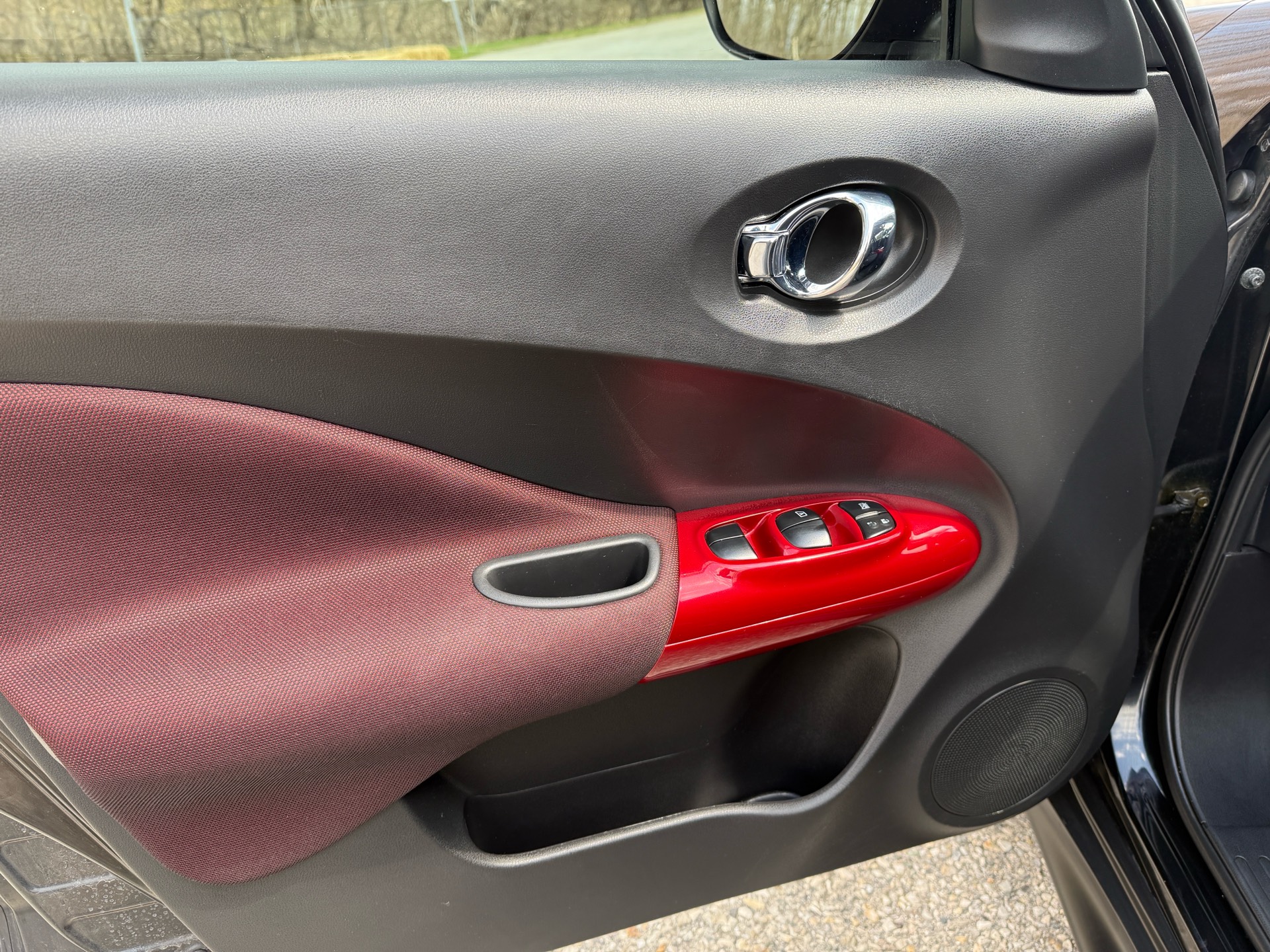 /canadacars/2012-Nissan-JUKE-6450161818223958.jpg