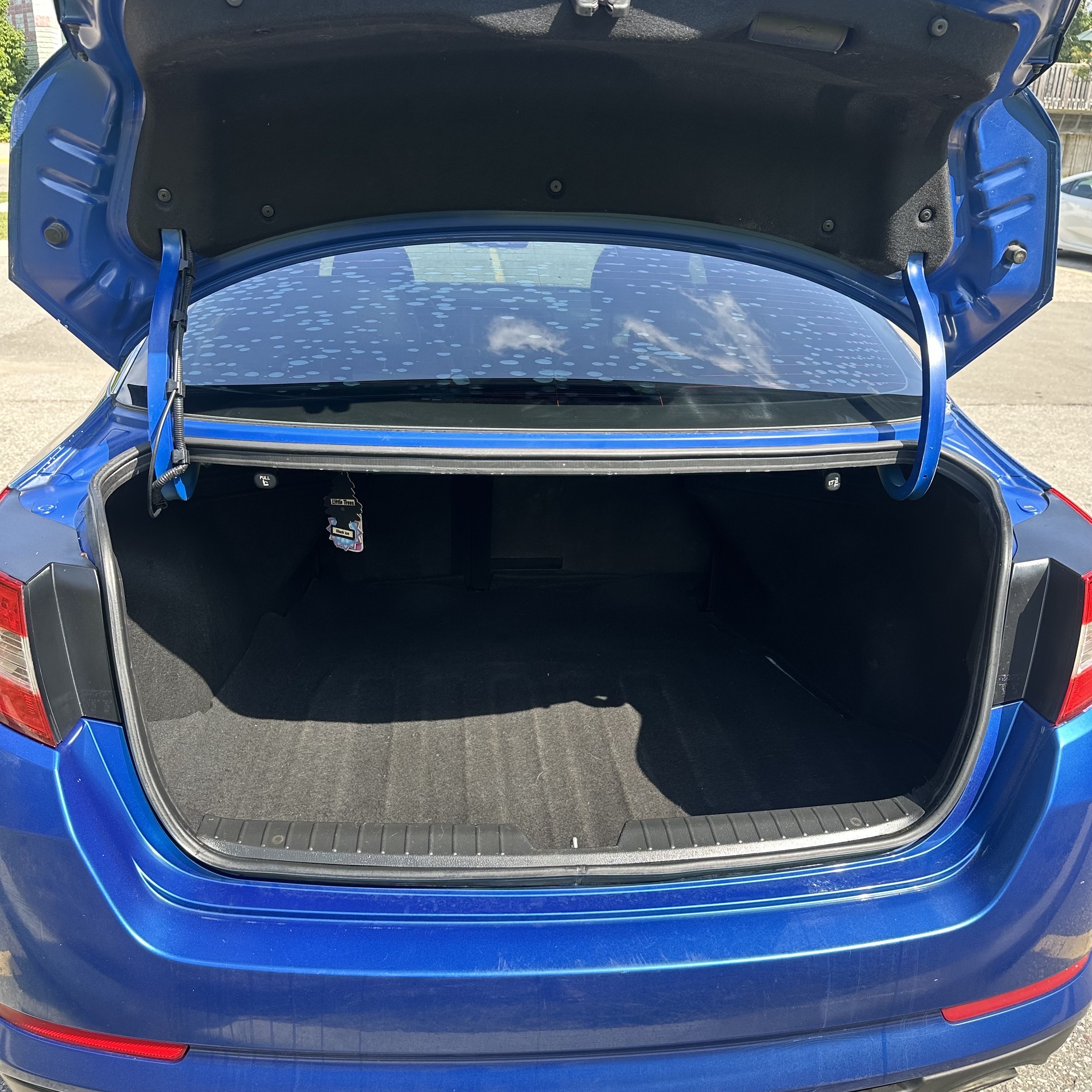 /canadacars/2013-Kia-Optima-546646871045203.jpg