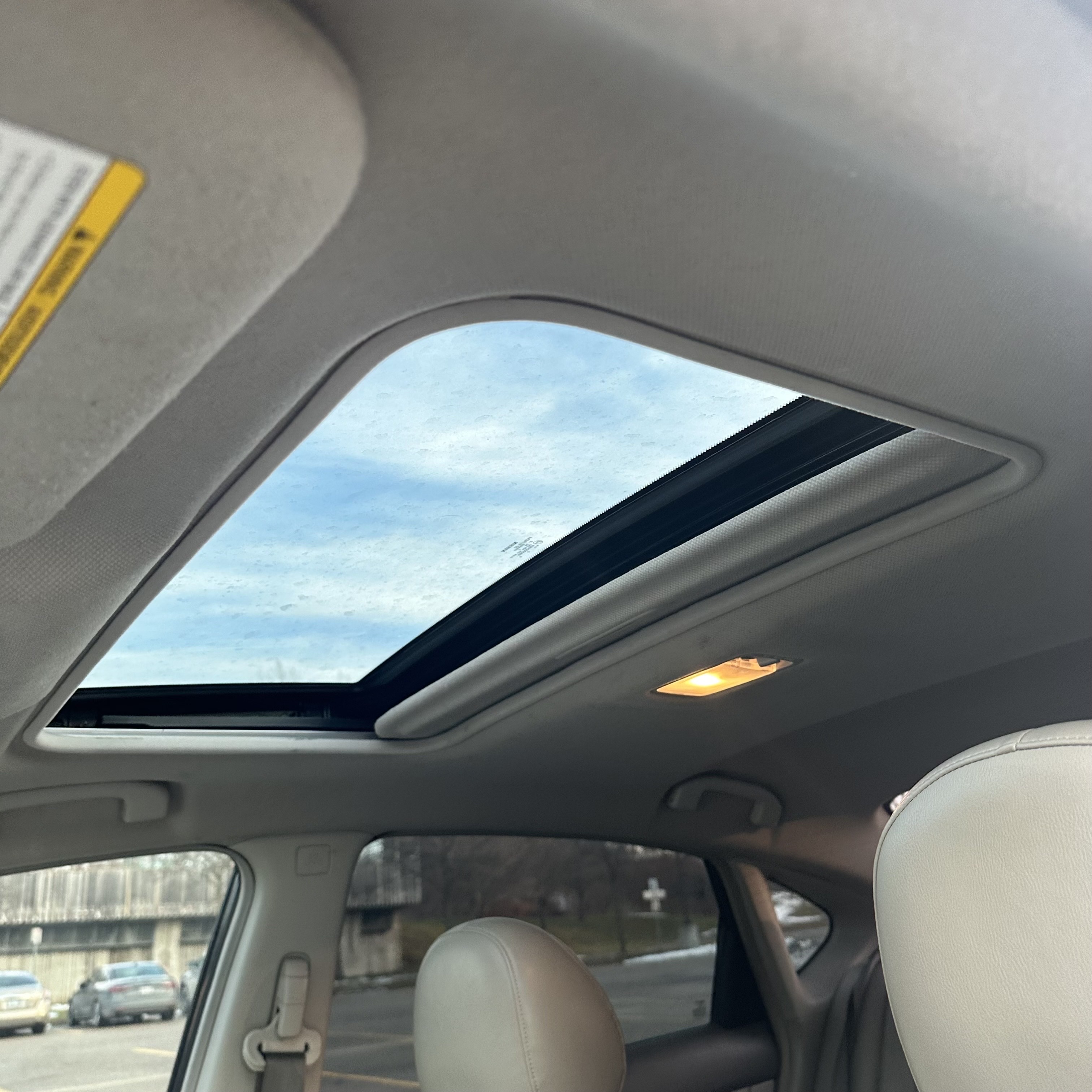 /canadacars/2013-Nissan-Sentra-039672053280679354.jpg