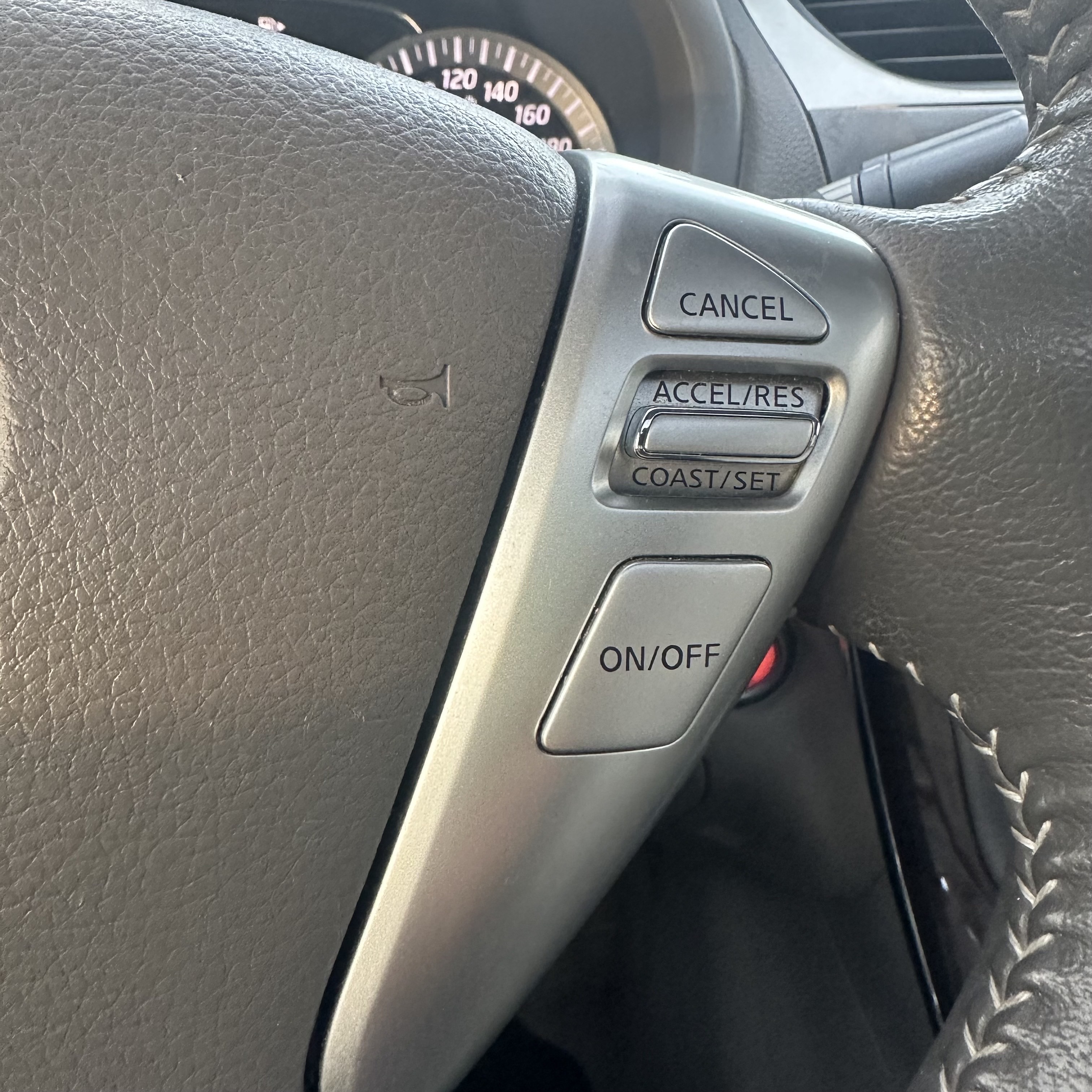 /canadacars/2013-Nissan-Sentra-10926664551457743.jpg