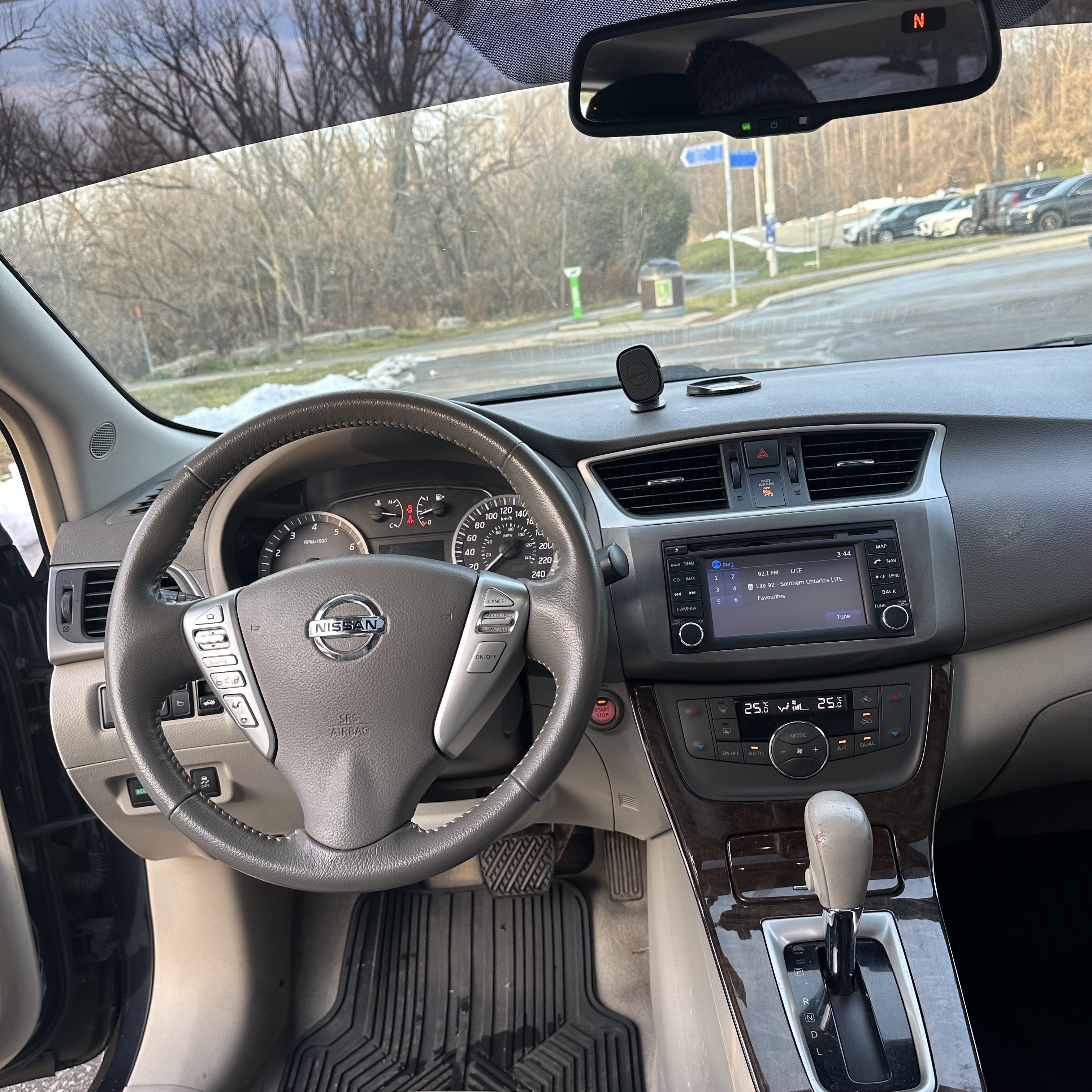 /canadacars/2013-Nissan-Sentra-917042632130715.jpg