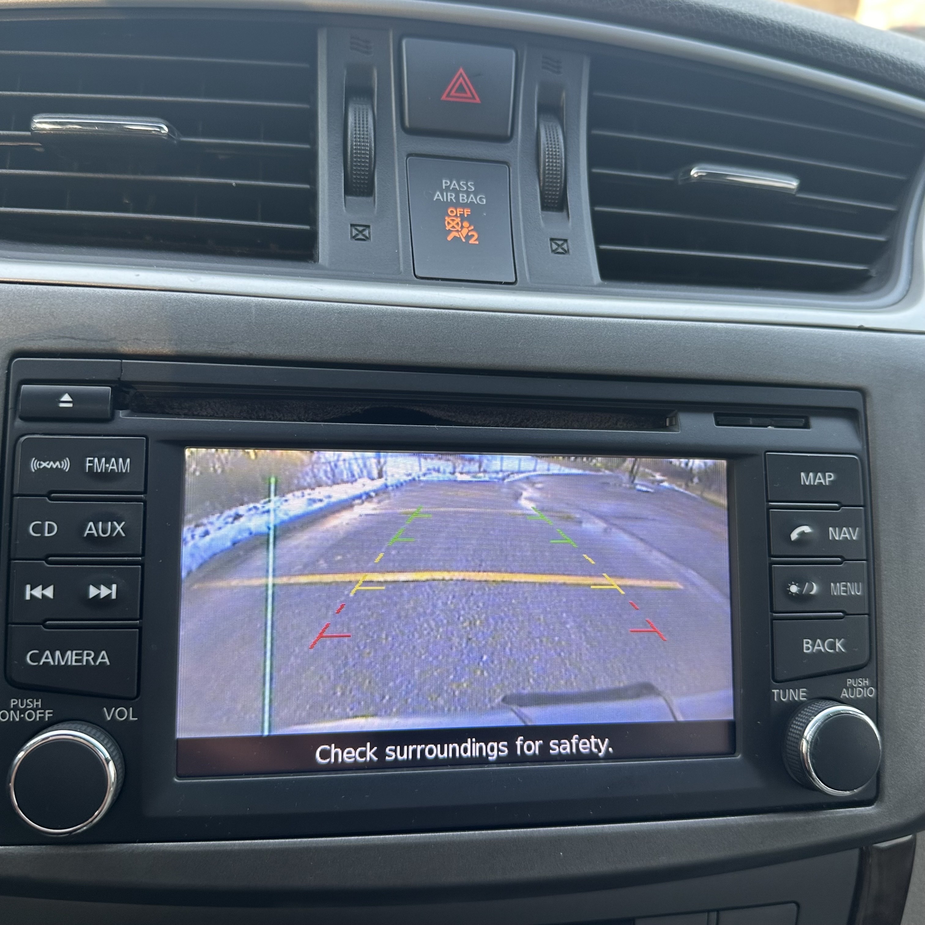 /canadacars/2013-Nissan-Sentra-9974495837794377.jpg