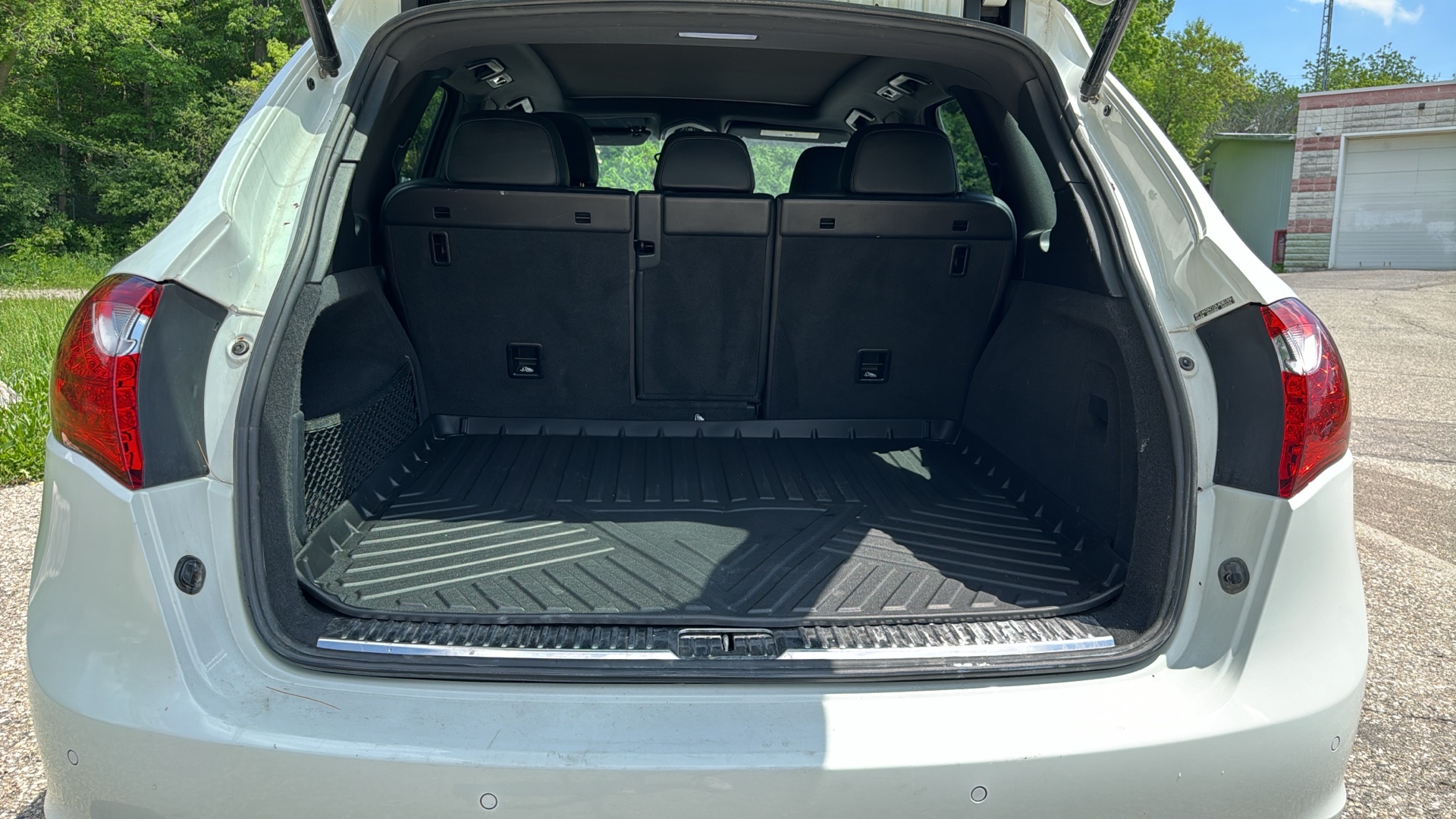 /canadacars/2013-Porsche-Cayenne-11416706151770684.jpg