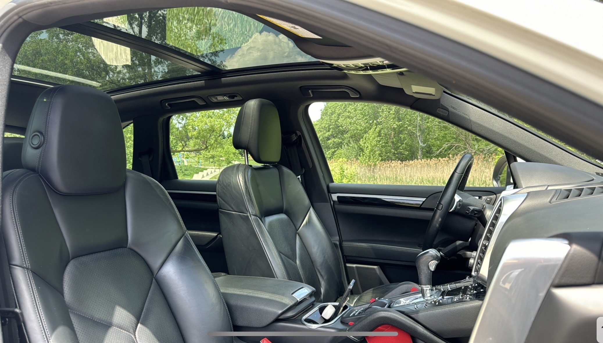 /canadacars/2013-Porsche-Cayenne-741274515844236.jpg