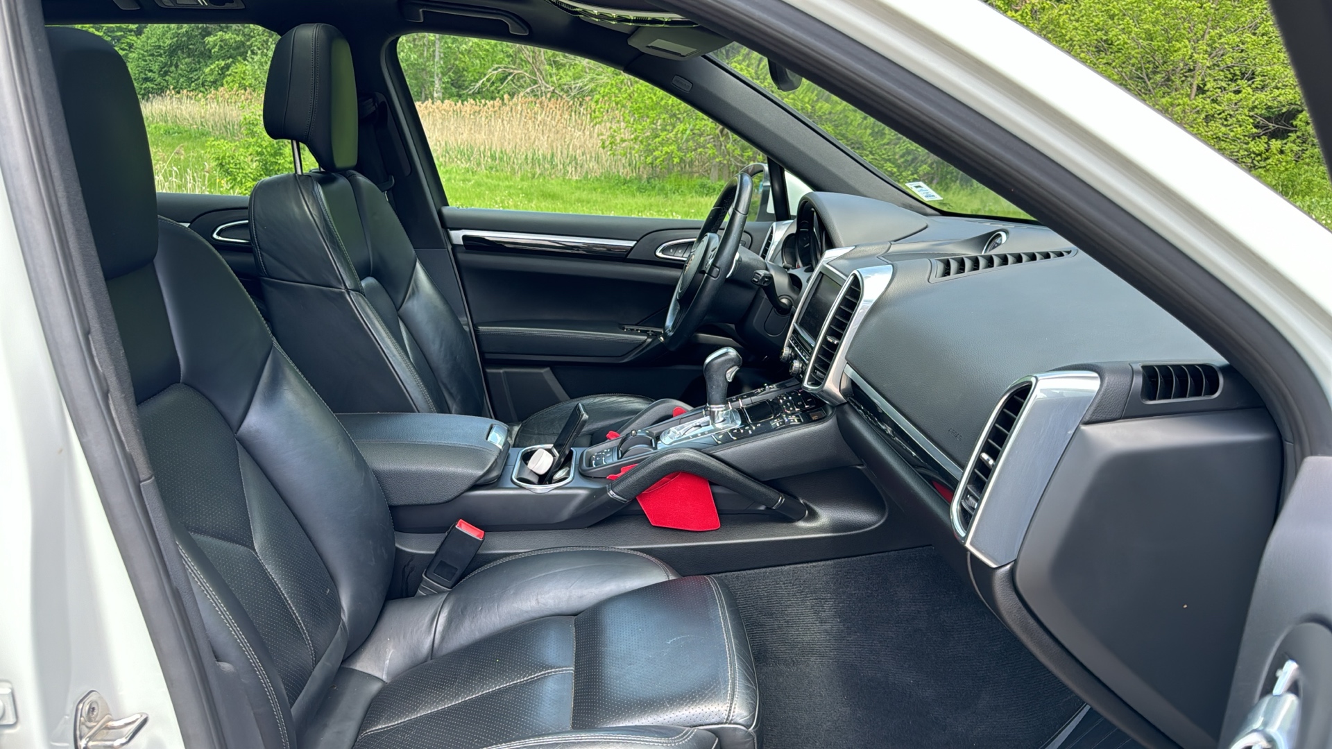 /canadacars/2013-Porsche-Cayenne-7880828738822665.jpg