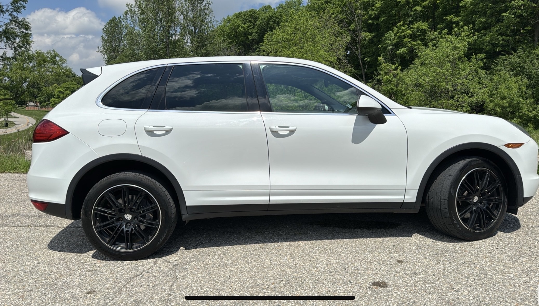 /canadacars/2013-Porsche-Cayenne-9856220188758682.jpg