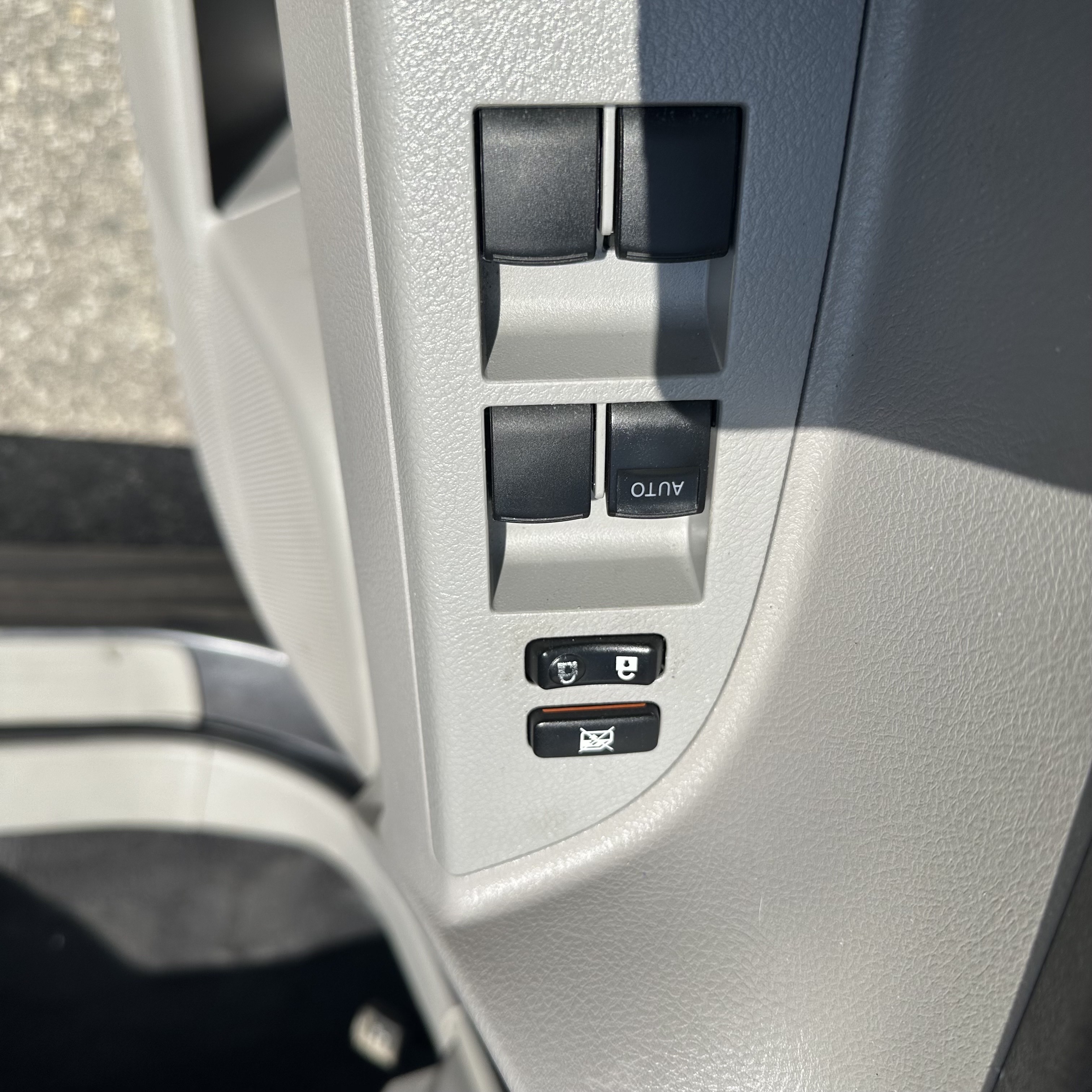 /canadacars/2013-Toyota-Highlander-464124338561805.jpg