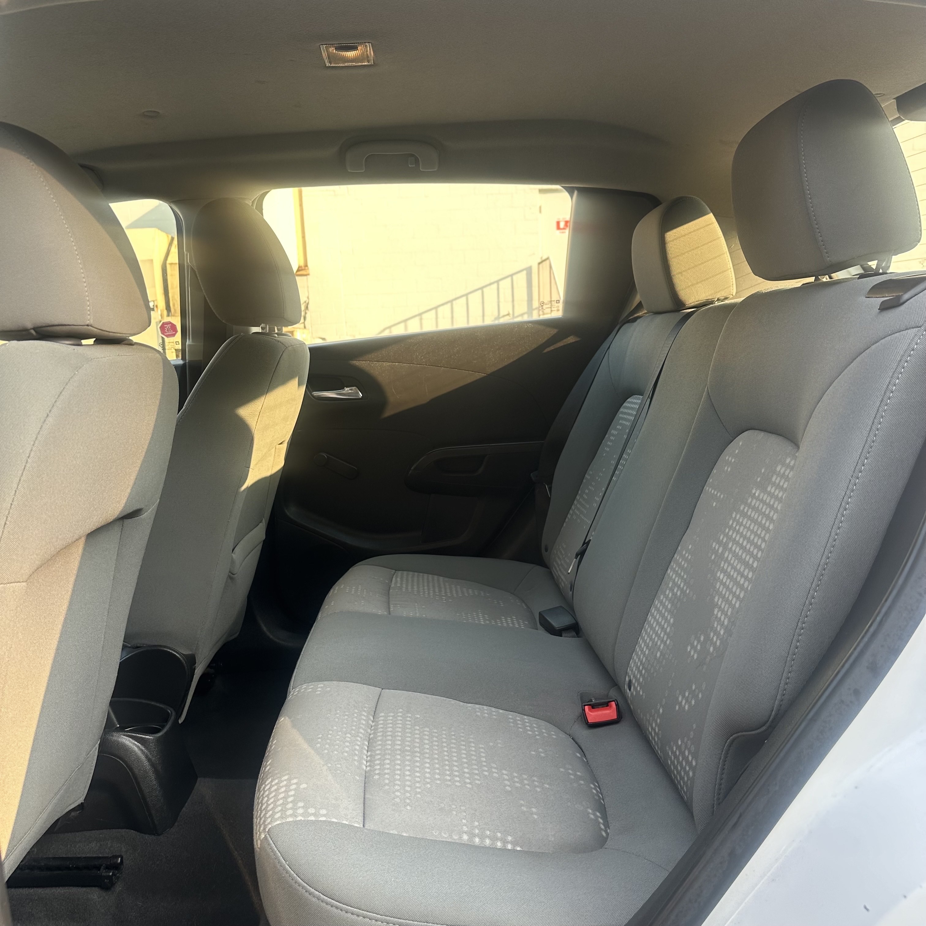 /canadacars/2014-Chevrolet-Sonic-32858043067359244.jpg