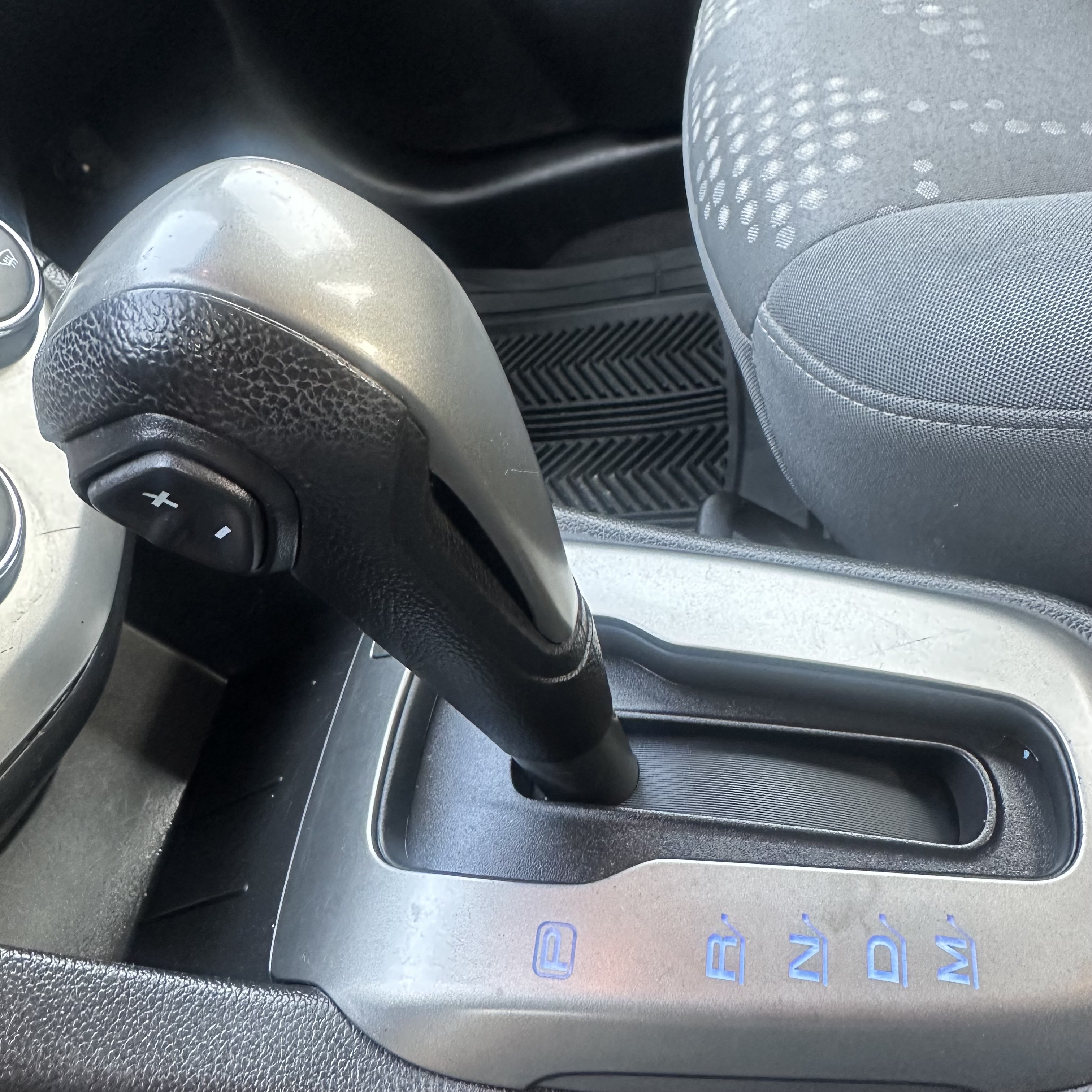 /canadacars/2014-Chevrolet-Sonic-3490351090255268.jpg