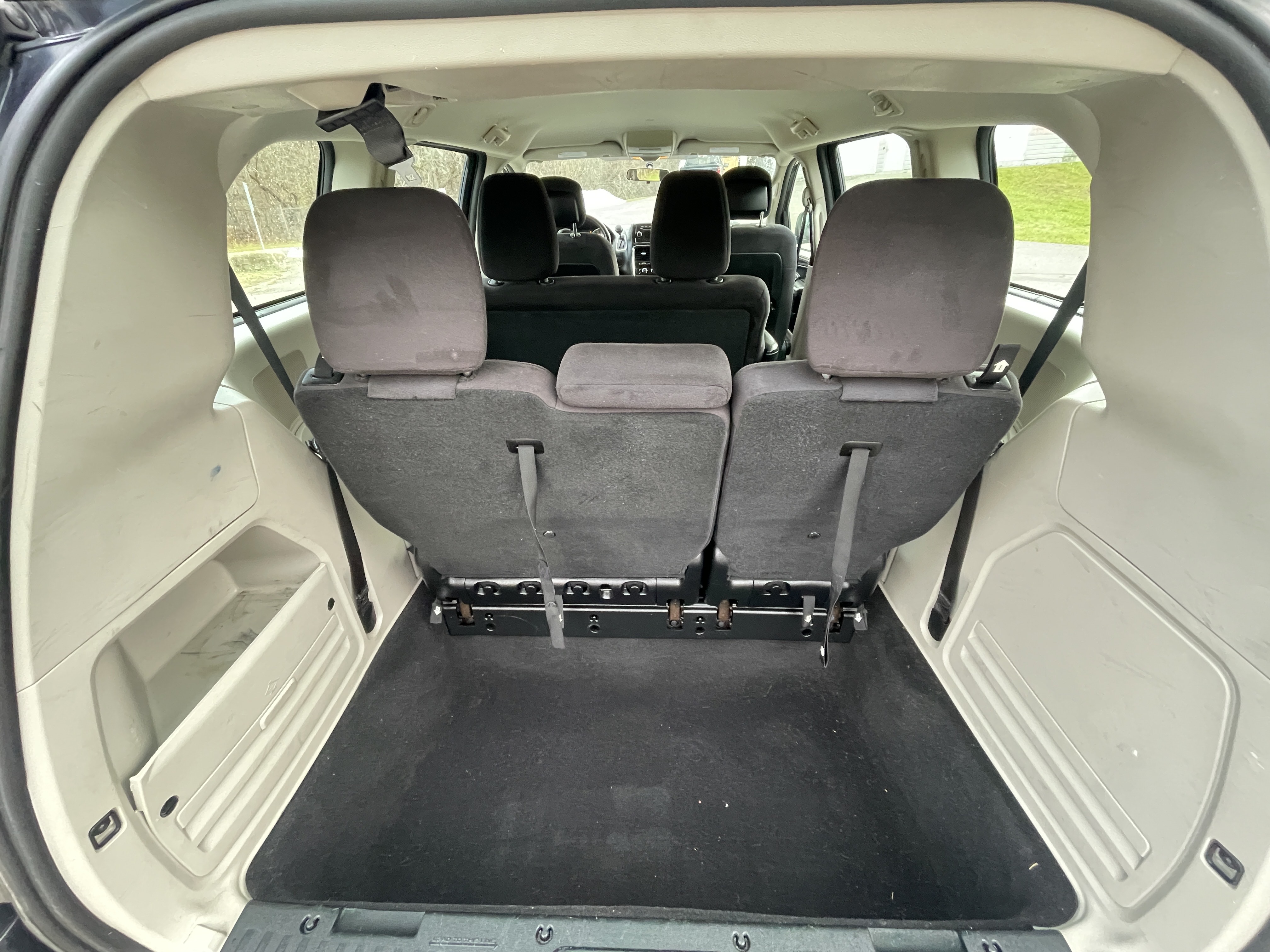 /canadacars/2014-Dodge-GrandCaravan-0949564408544461.jpg