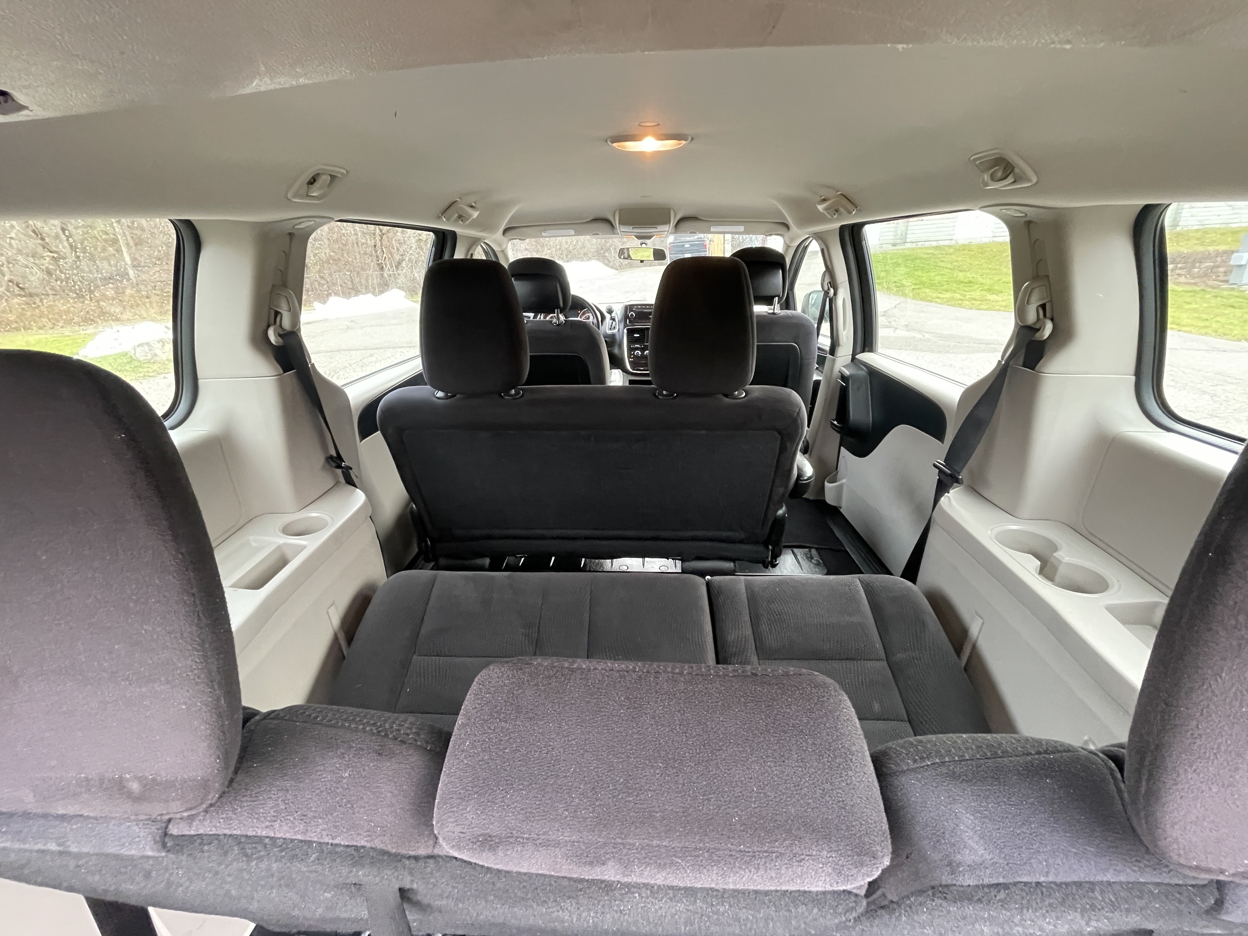/canadacars/2014-Dodge-GrandCaravan-14247321764420273.jpg