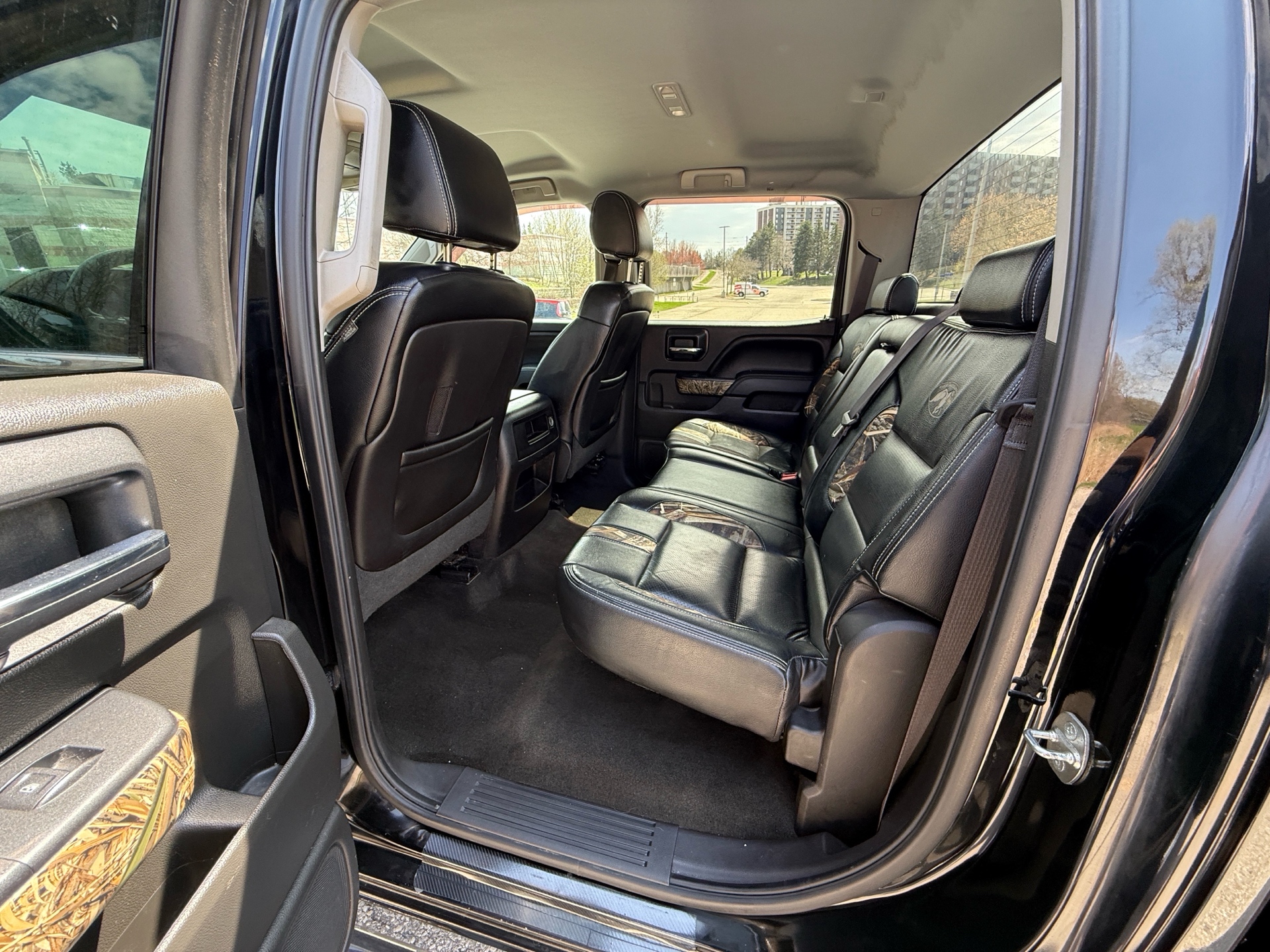 /canadacars/2014-GMC-Sierra1500-8357295739240598.jpg