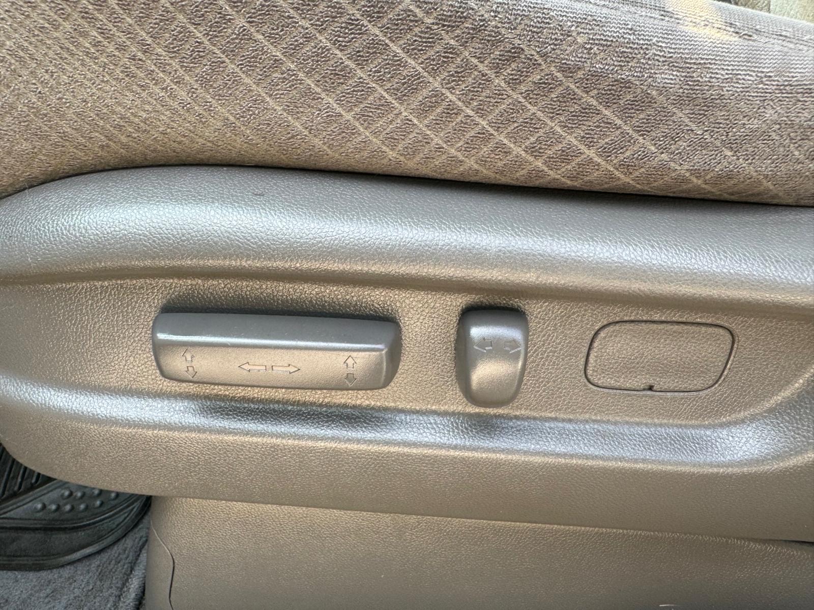 /canadacars/2014-HONDA-ODYSSEY-1971932685964375.jpg