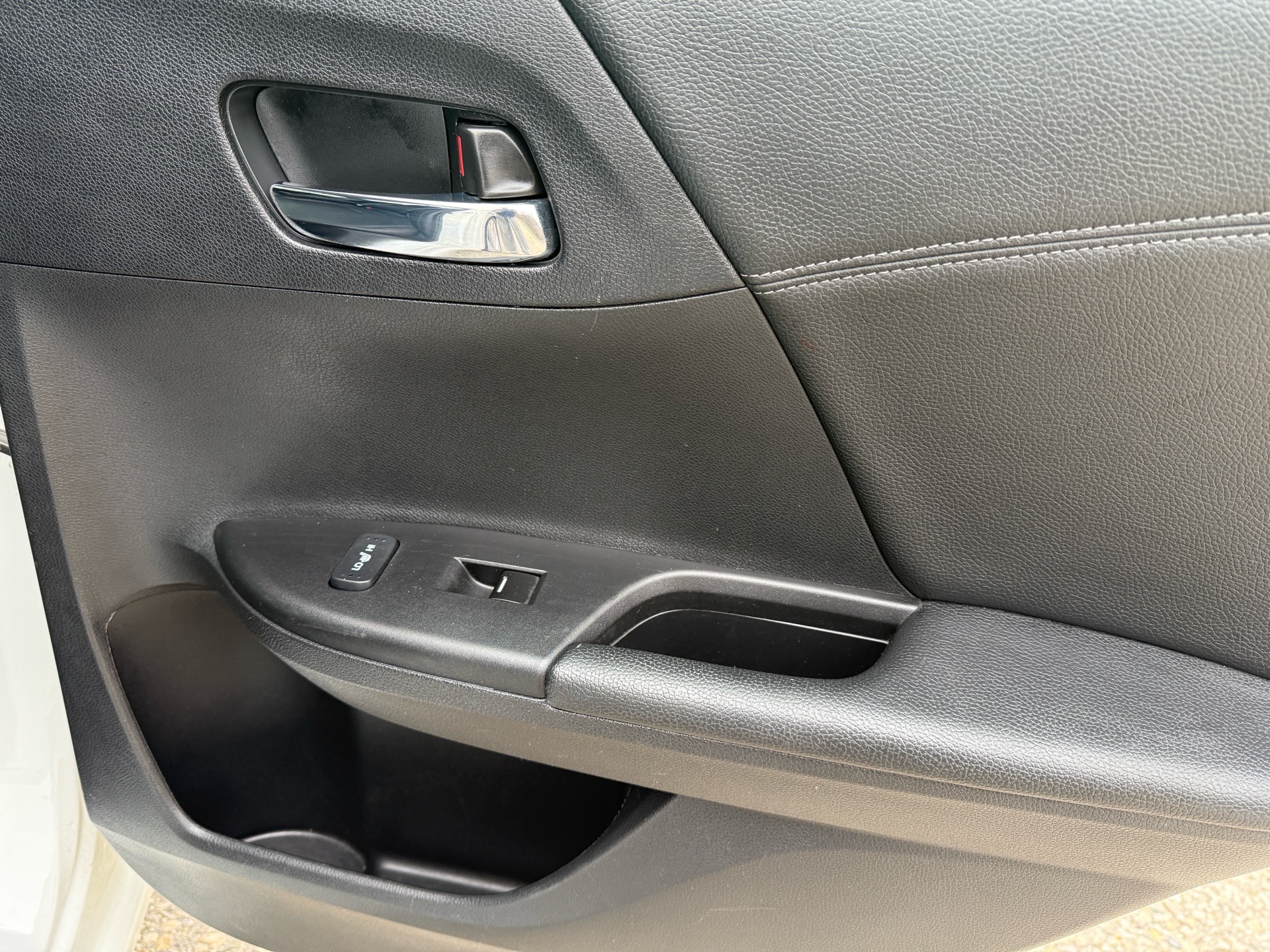 /canadacars/2014-Honda-Accord-26282750368571595.jpg