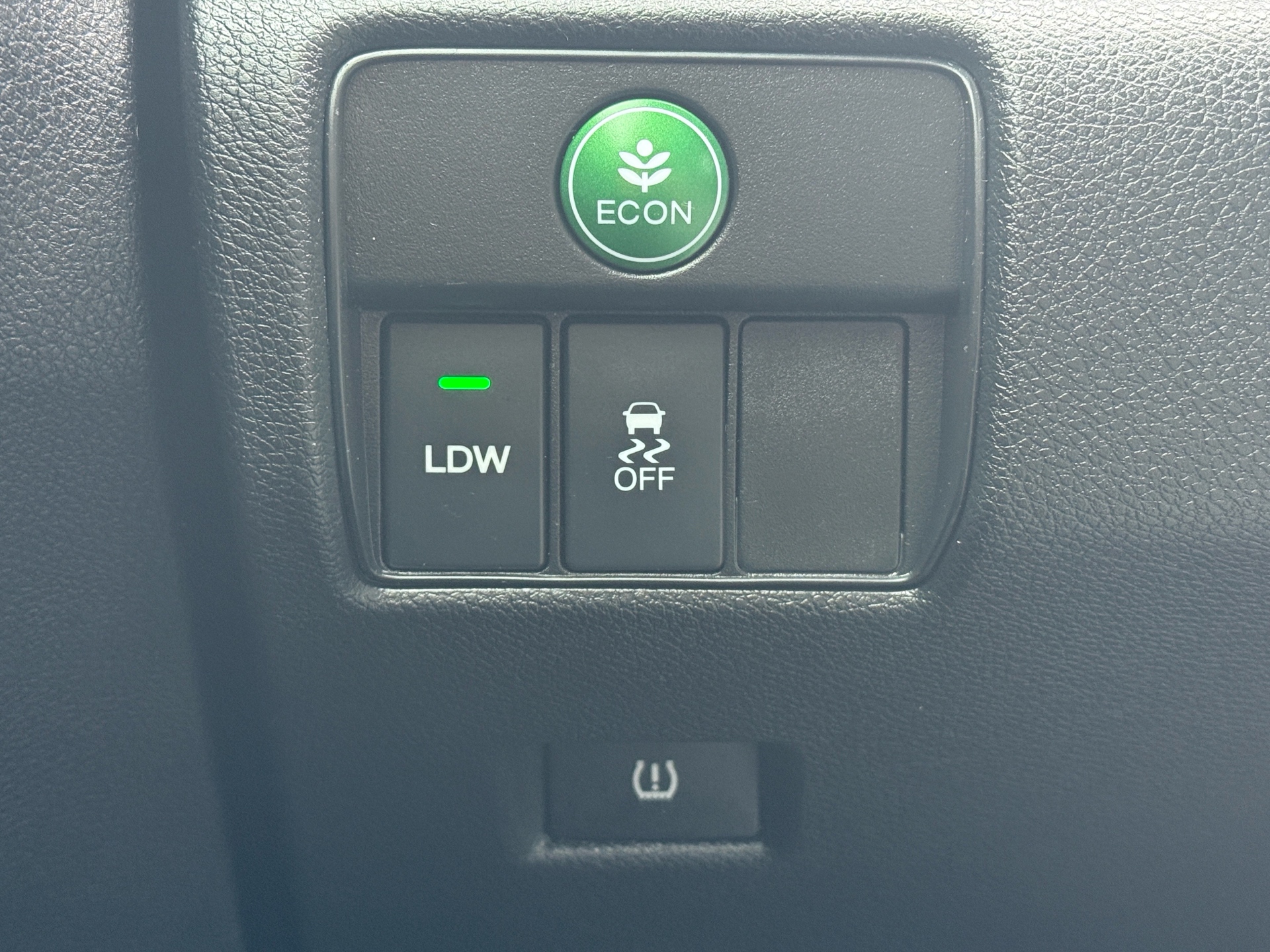 /canadacars/2014-Honda-Accord-46355240239913353.jpg